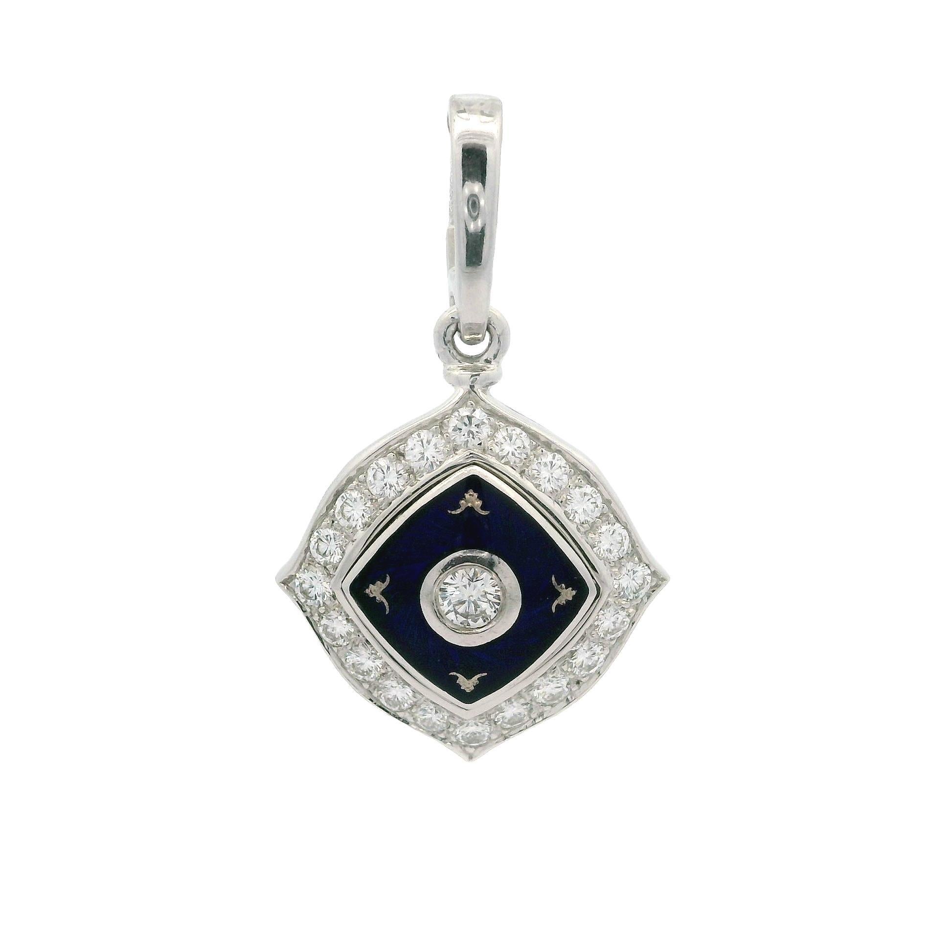 Fabergé 18k or blanc 0.58ctw Diamond w/ Blue Enamel Work Enhancer Bail Pendentif en vente 2