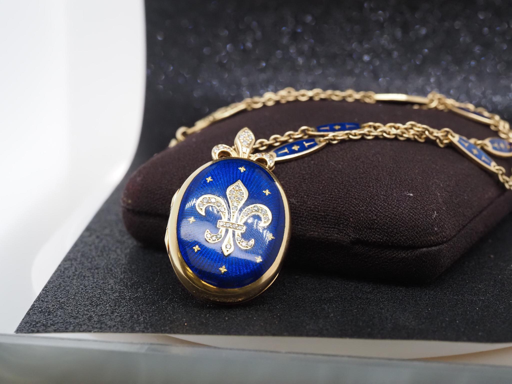 Faberge 18K Yellow Gold and Diamond Fleur De Lis Necklace and Pendant Locket For Sale 5