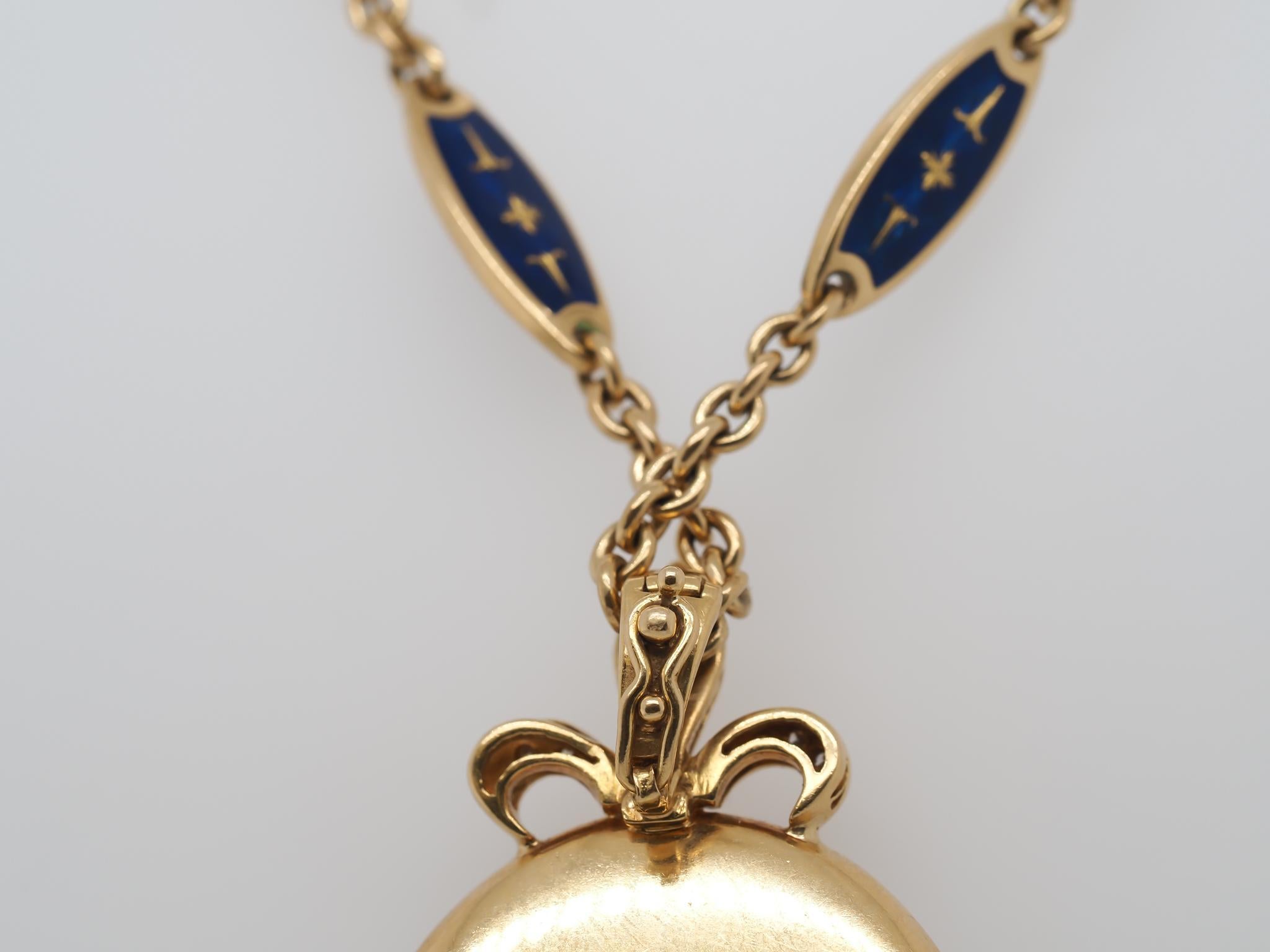 Faberge 18K Yellow Gold and Diamond Fleur De Lis Necklace and Pendant Locket For Sale 6