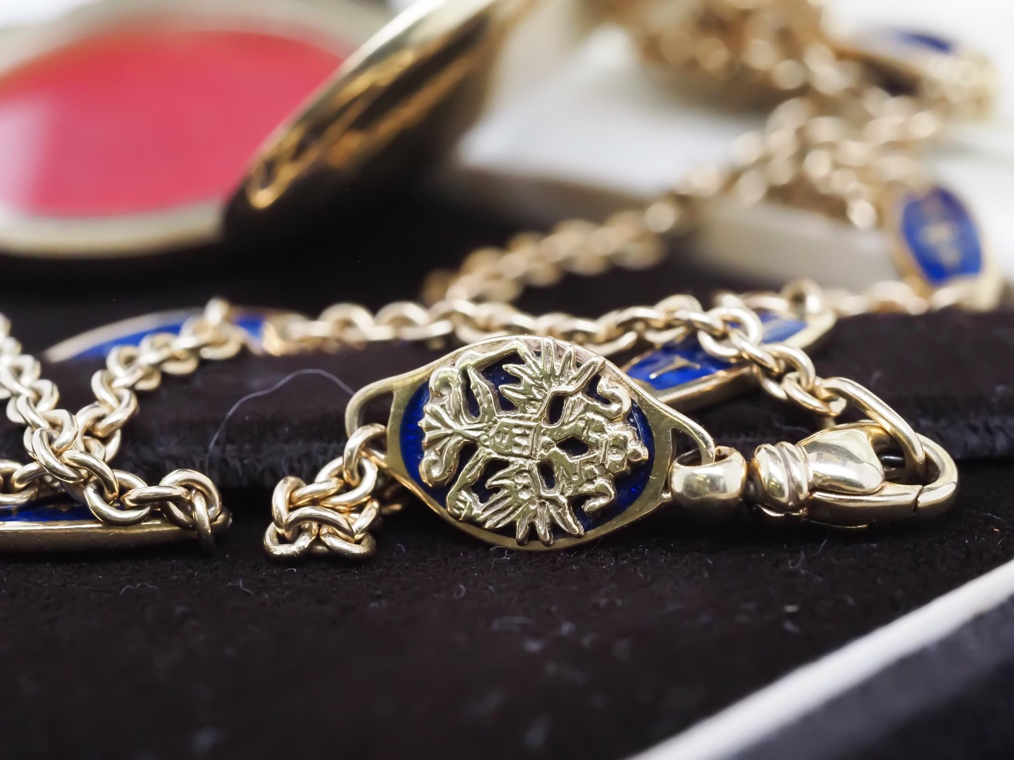 Faberge 18K Yellow Gold and Diamond Fleur De Lis Necklace and Pendant Locket In Good Condition For Sale In Hicksville, NY