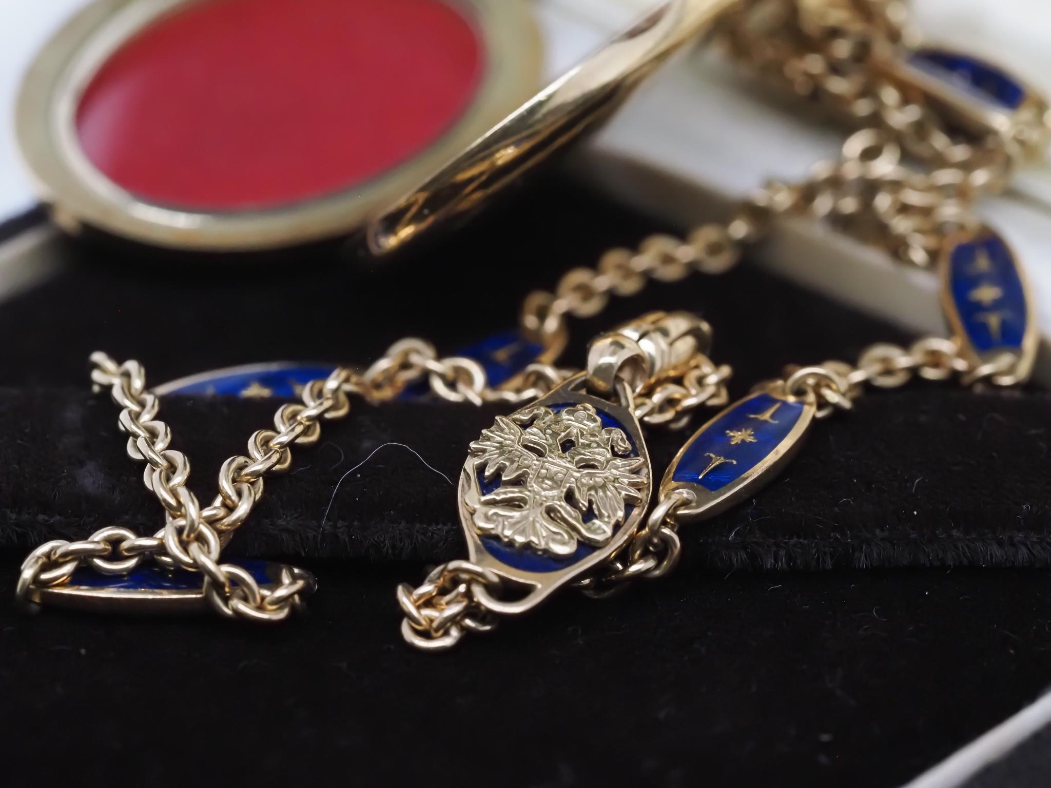 Women's Faberge 18K Yellow Gold and Diamond Fleur De Lis Necklace and Pendant Locket For Sale