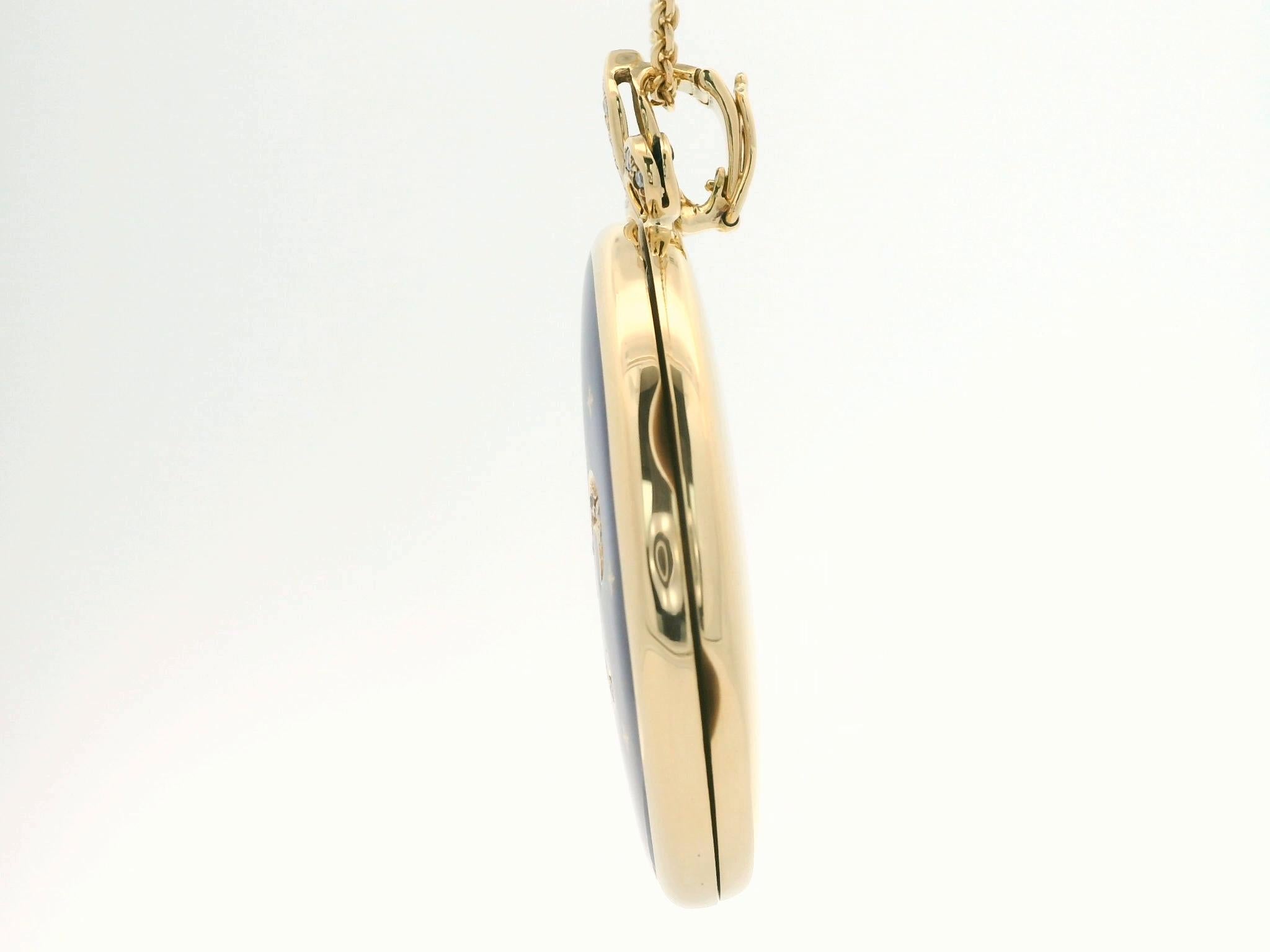 Fabergé 18k Gelbgold Oval Blau Emaille Medaillon Anhänger 37 Diamanten Fleur de Lys Damen im Angebot