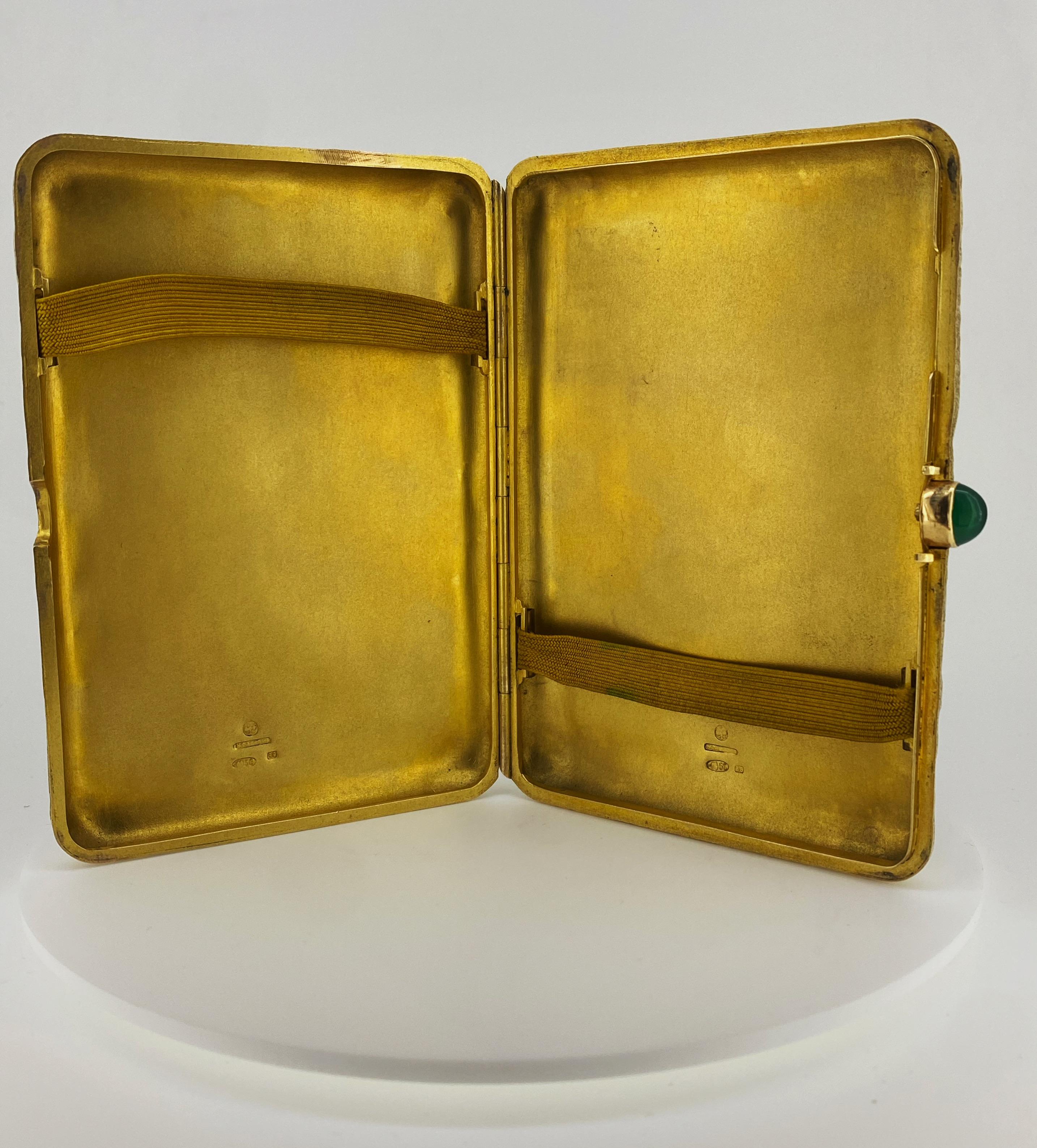 Fabergé 56 (14ct) Gold Samorodok Cigarette Case, St Petersburg, c1908-1917, V.B. For Sale 7