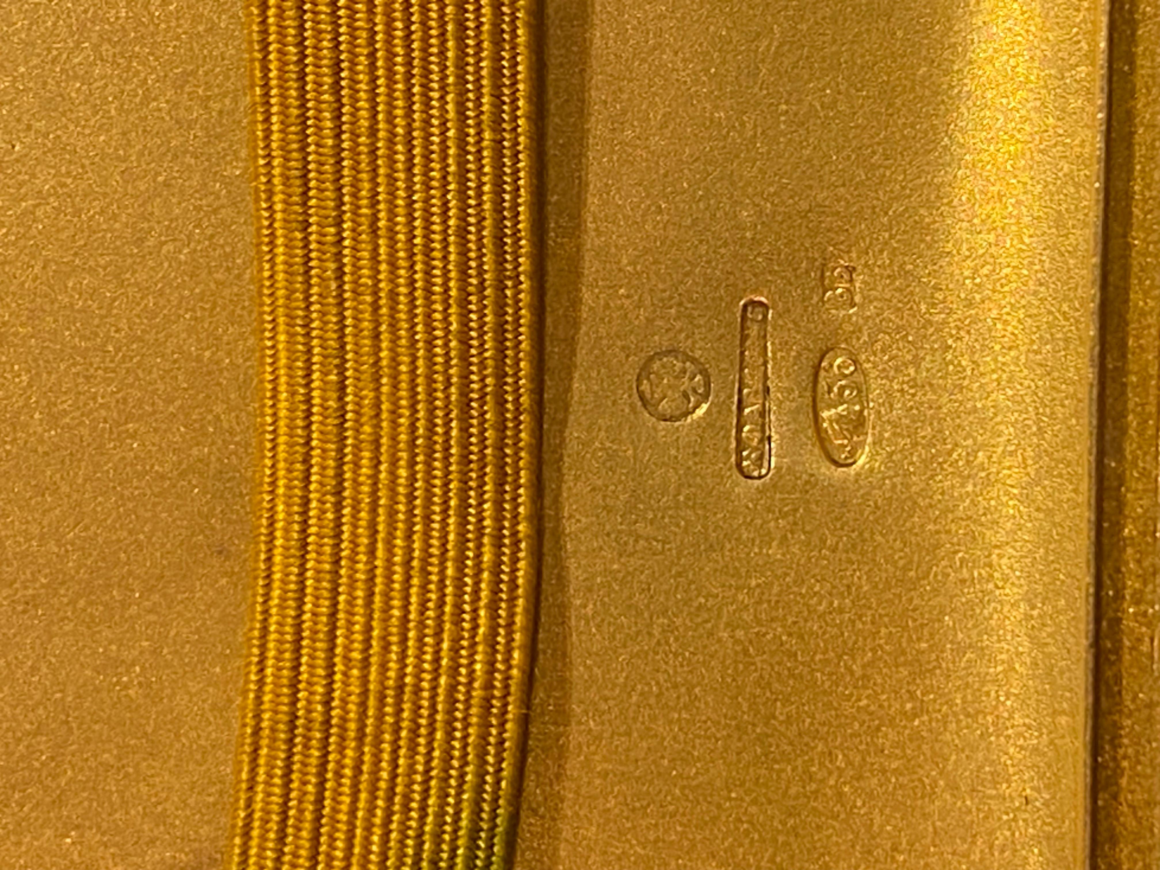 Fabergé 56 (14ct) Gold Samorodok Cigarette Case, St Petersburg, c1908-1917, V.B. For Sale 11