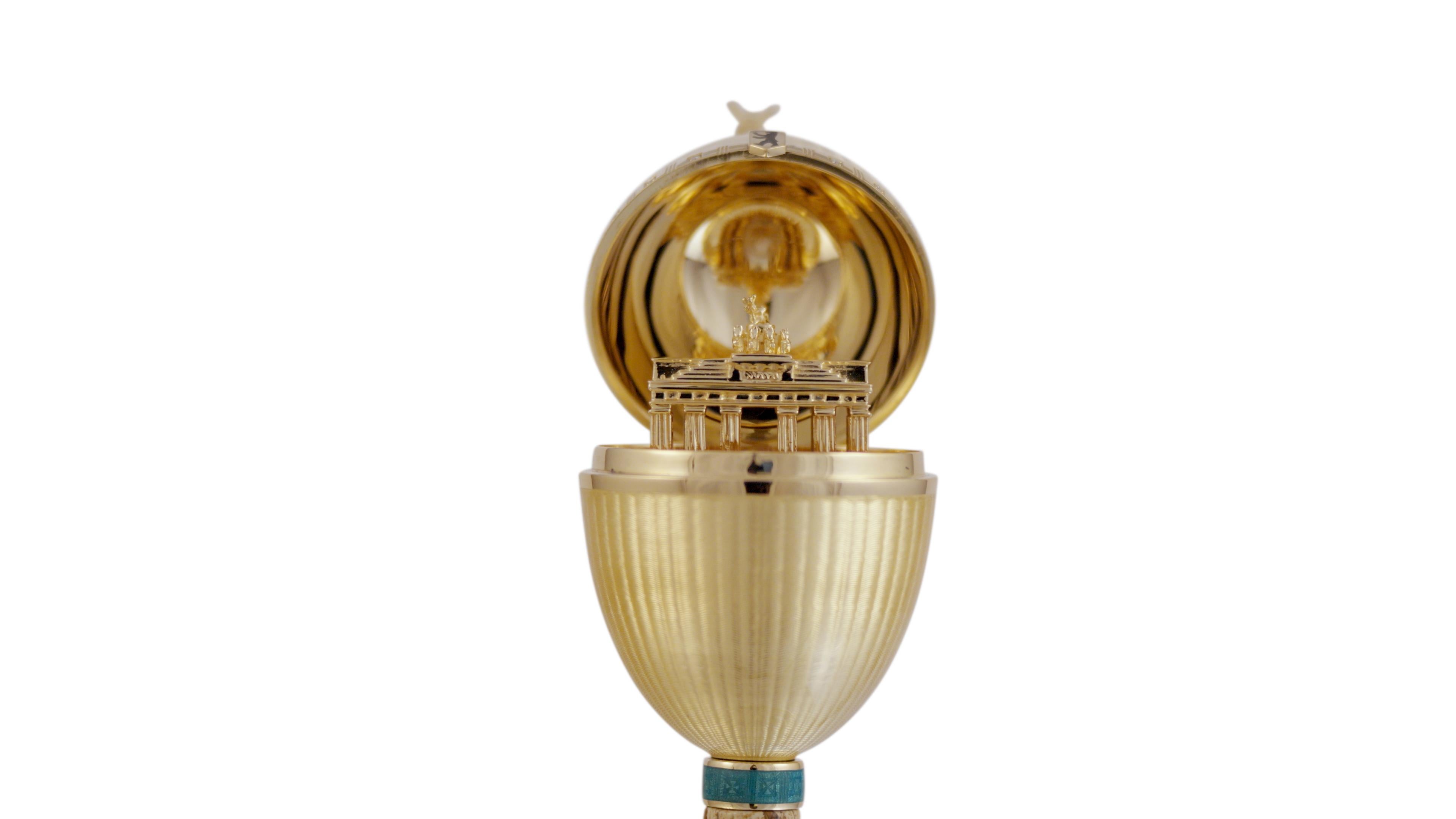 Women's or Men's Fabergé Brandenburg Gate-Egg, 0.32ct Diamonds, Vitreous Enamel, Kalahari Jasper