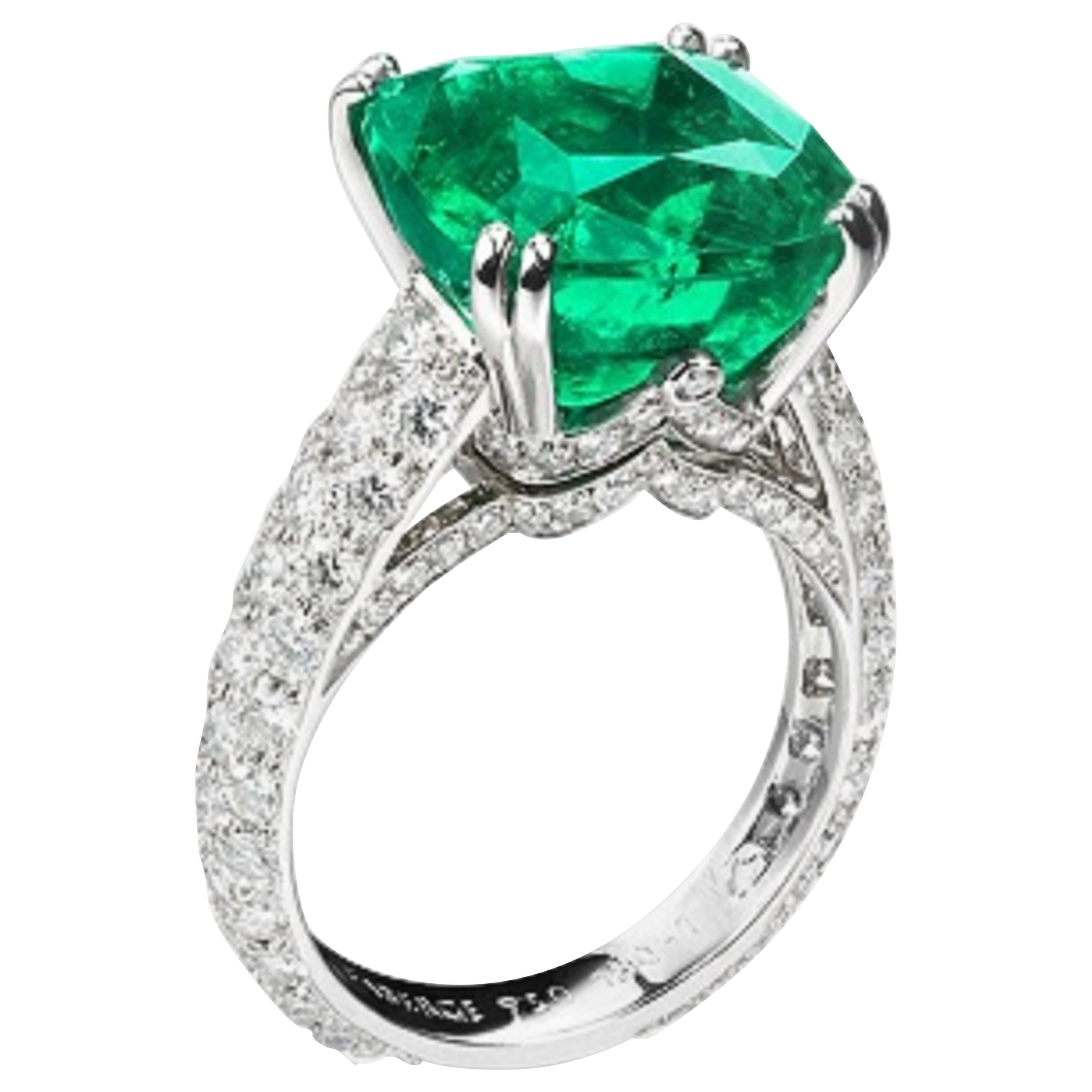 Fabergé Collection Three Colors of Love Gubelin Cert 8.27 Carat Emerald  Ring For Sale