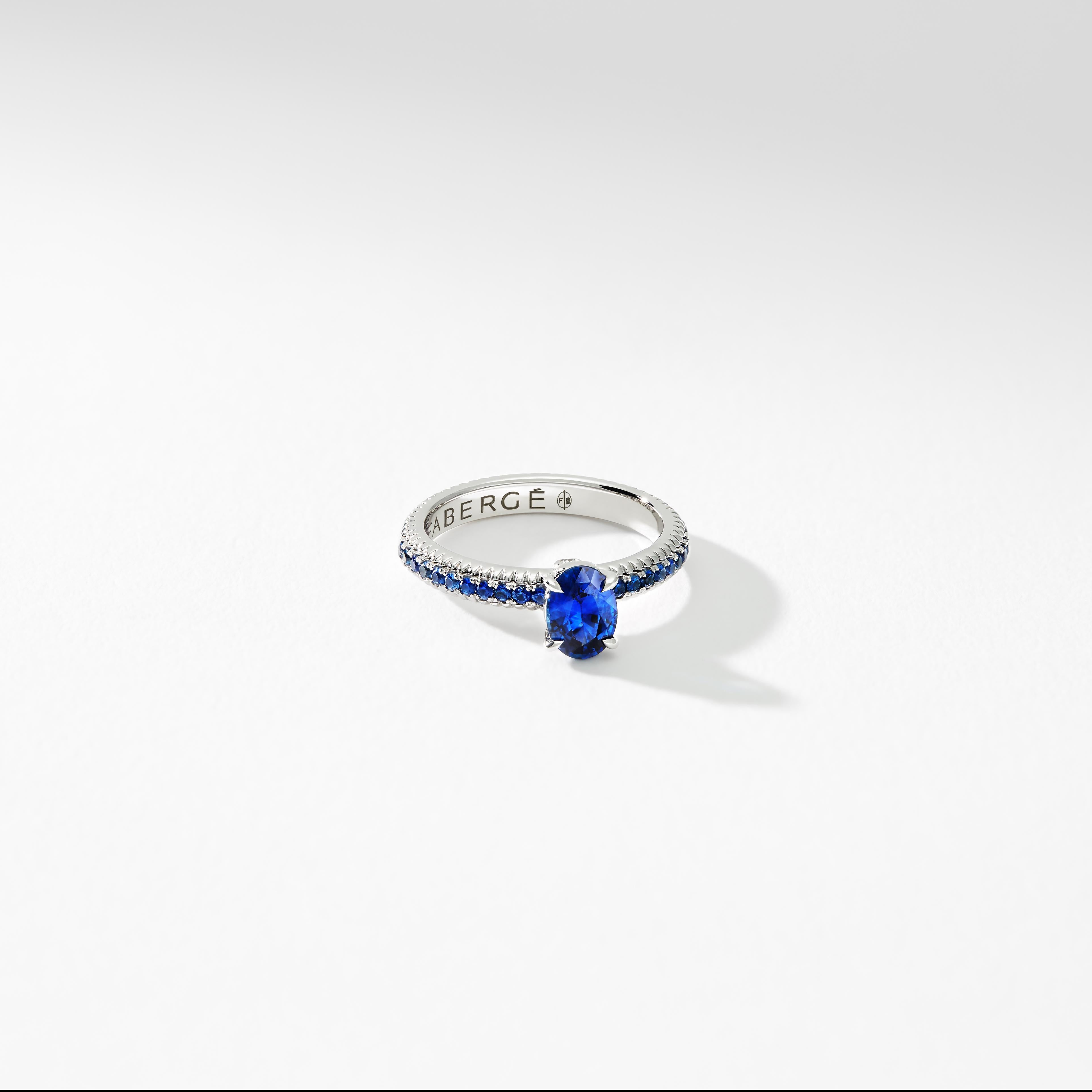 For Sale:  Fabergé Colours of Love Gold Blue Sapphire Fluted Ring with Sapphire Shoulders 2