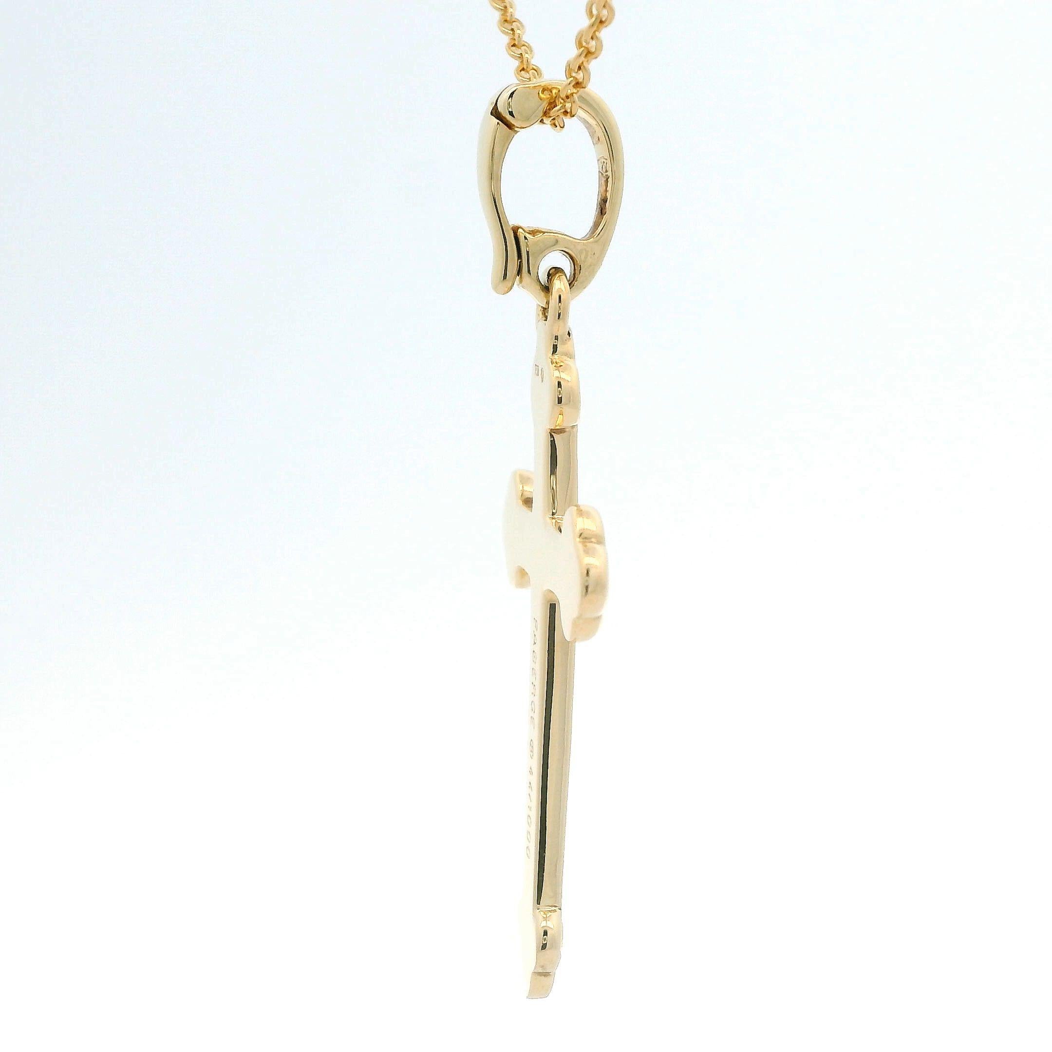 Fabergé Cross Pendant 18k Yellow Gold Royal Blue Vitreous Enamel & 11 Paillons In Excellent Condition For Sale In Pforzheim, DE