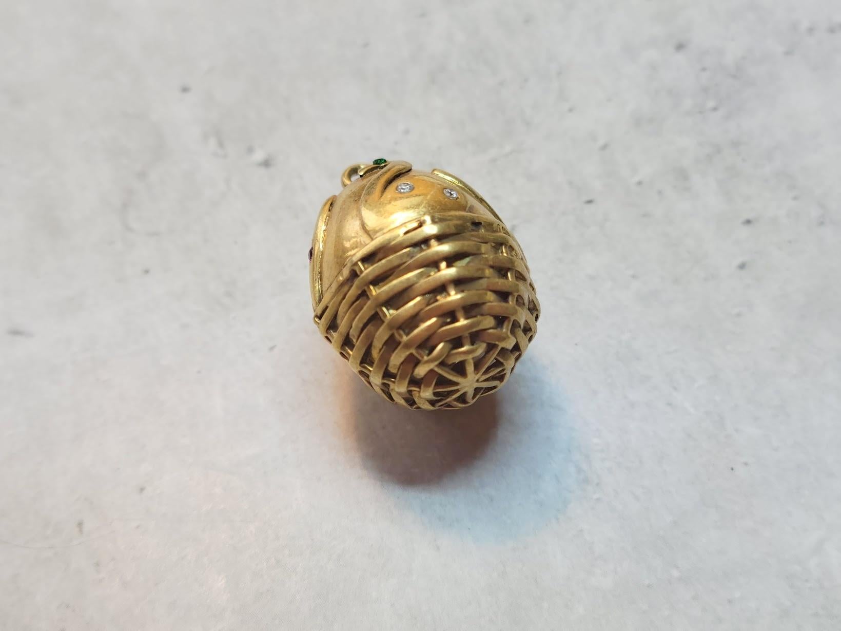 Fabergé Egg Pendant with Diamonds, Rubies, Emeralds, workmaster August Holmström In Excellent Condition In Chesterland, OH