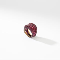 Fabergé Emotion 18k Yellow Gold Ruby Encrusted Chunky Ring