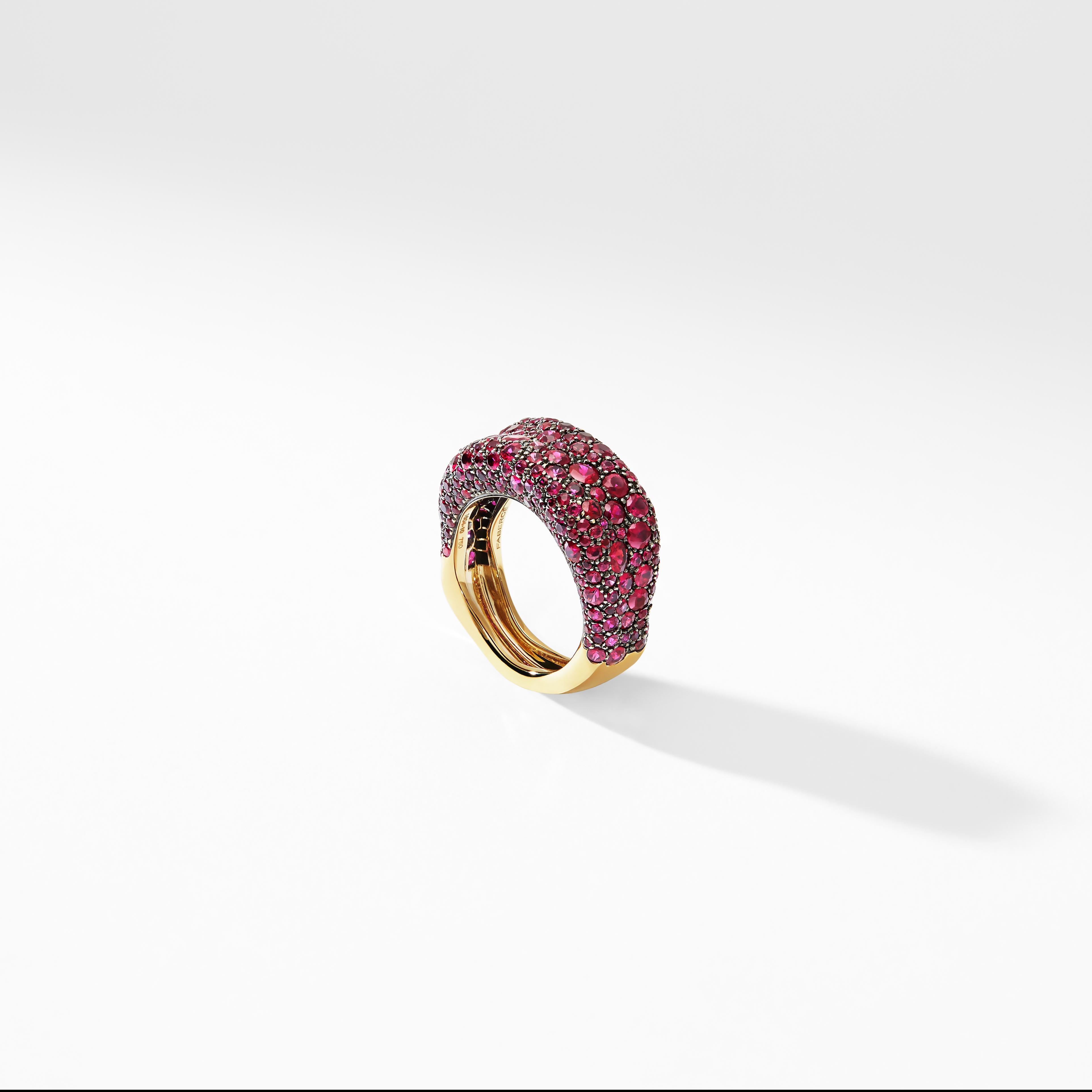 For Sale:  Fabergé Emotion 18k Yellow Gold Ruby Encrusted Ring 2