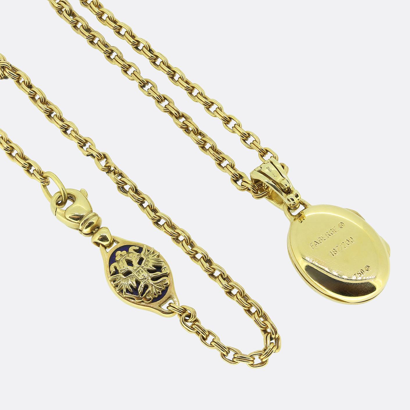 Taglio brillante Collana con ciondolo in smalto e diamanti di Fabergé in vendita