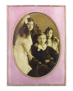 Cadre en émail de Fabergé