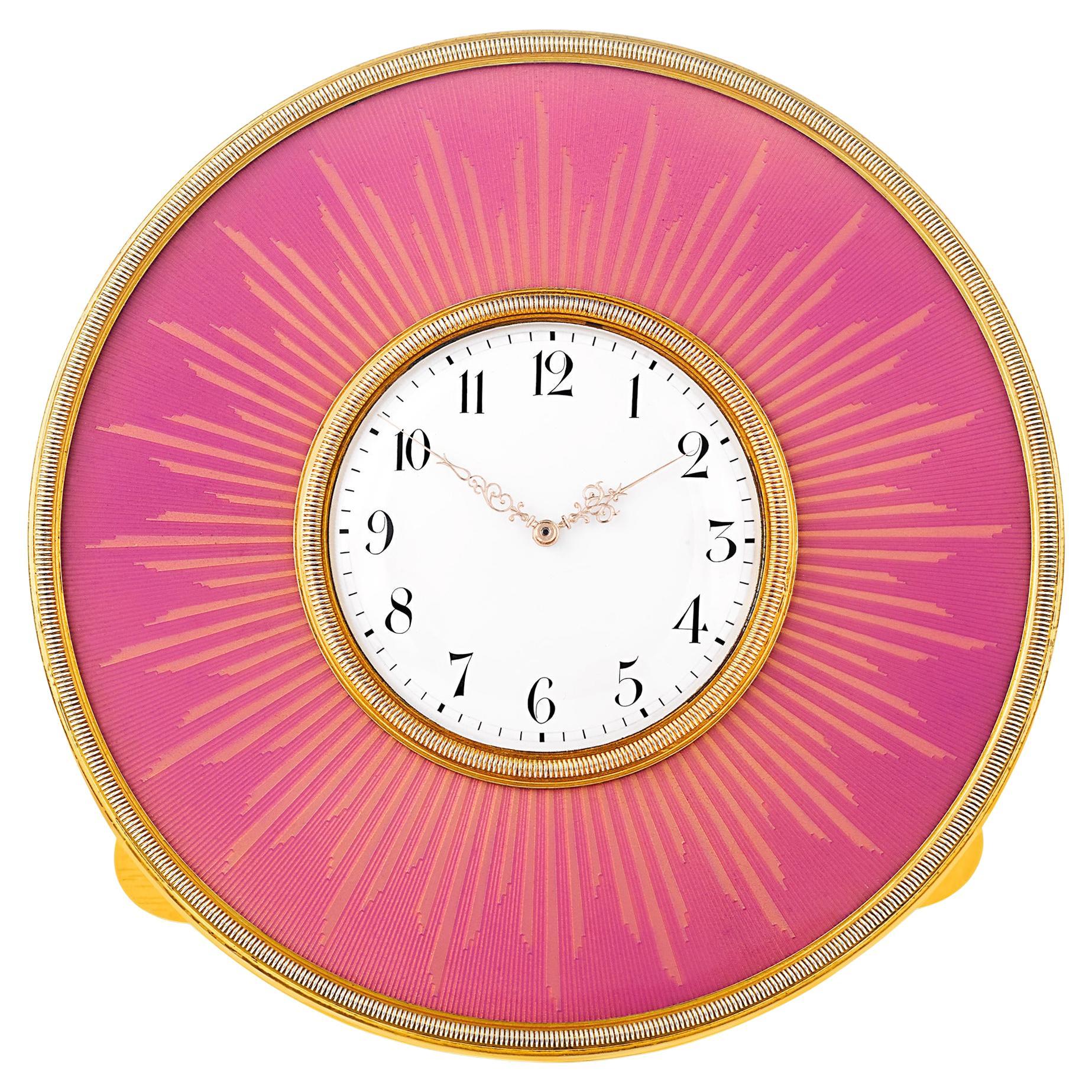 Horloge de table en émail de Fabergé en vente