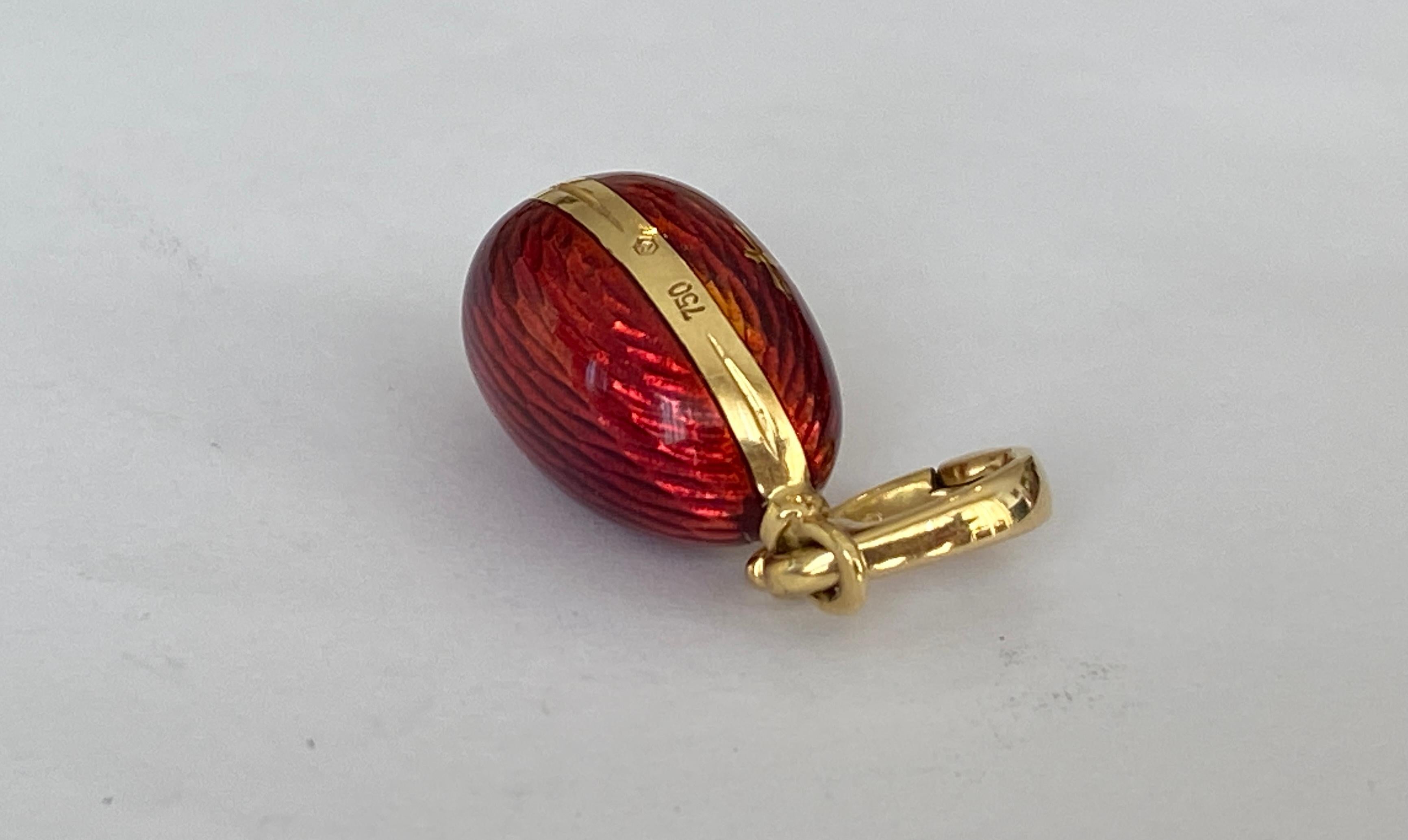 Faberge Gold  Anhänger mit Eiermotiv, Viktor Mayer-Logo 1