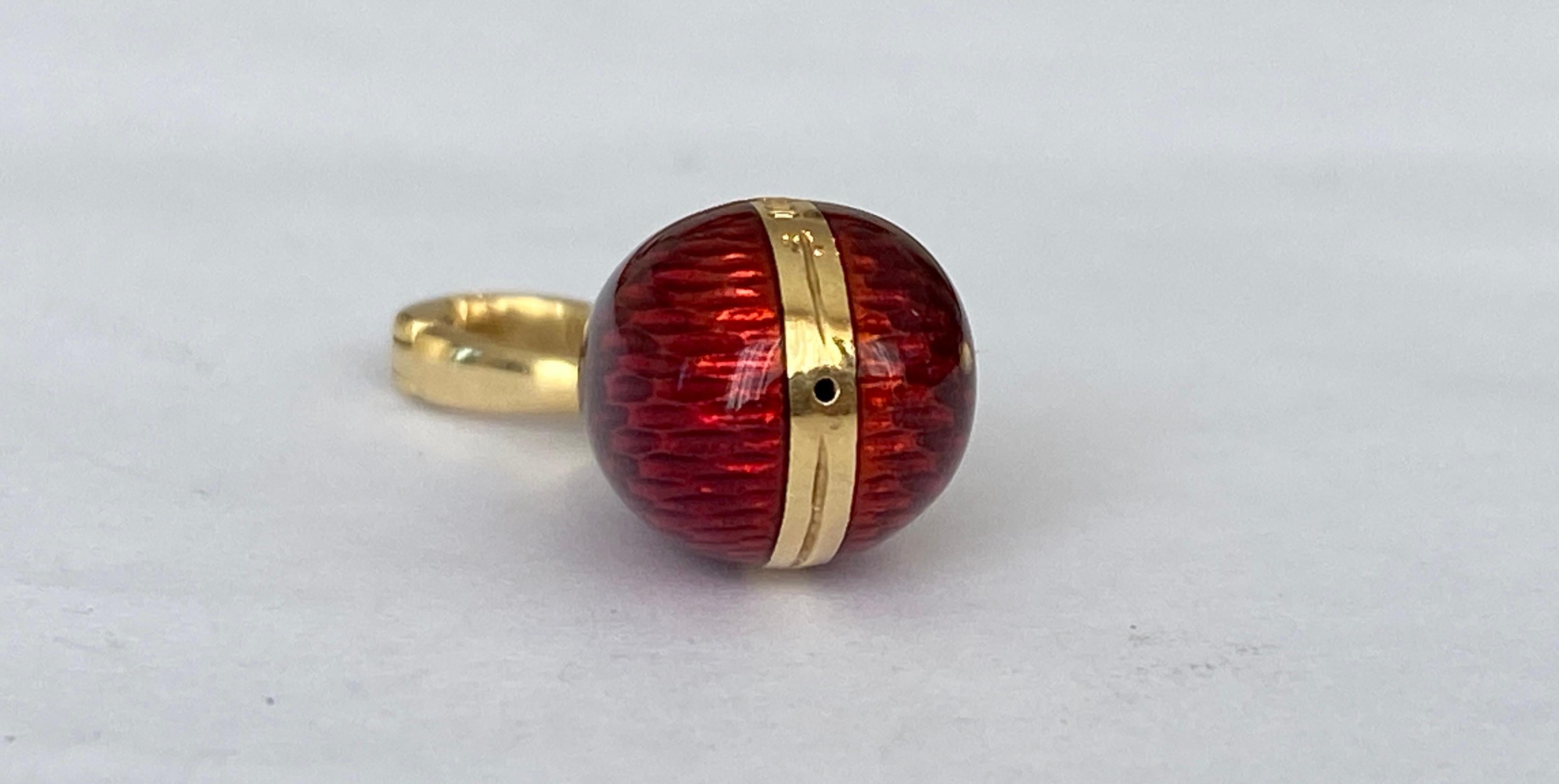 Faberge Gold  Anhänger mit Eiermotiv, Viktor Mayer-Logo 5
