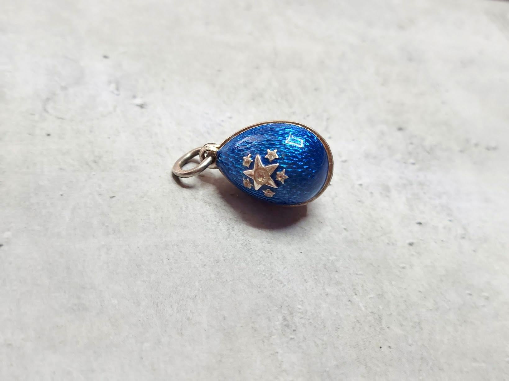Russian Empire Fabergé Guilloché Enamel Egg Pendant with Diamonds, workmaster August Holmström