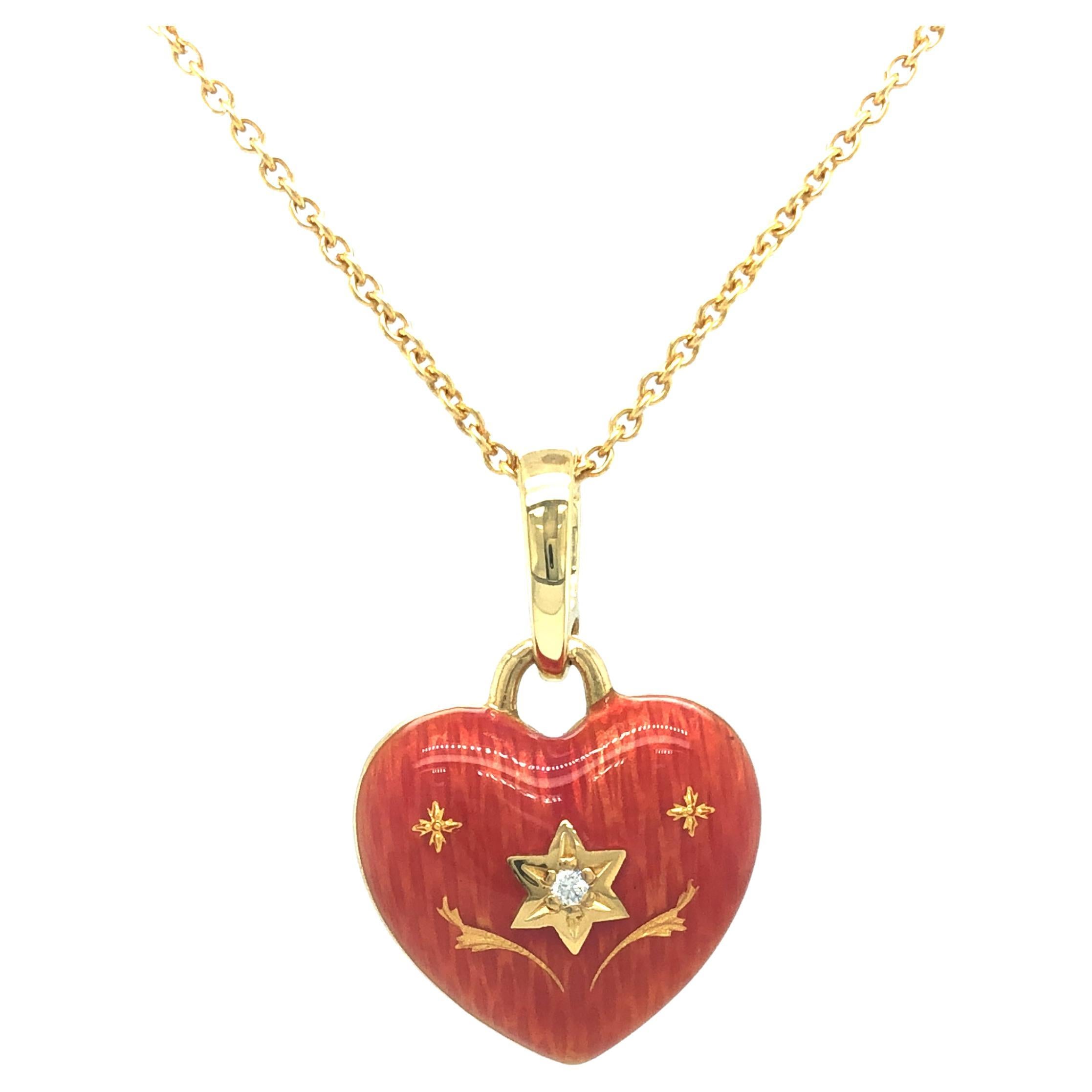 Pendentif en forme de coeur Fabergé  Émail rose avec 4 Paillons Or Jaune 18k 1 Brillant