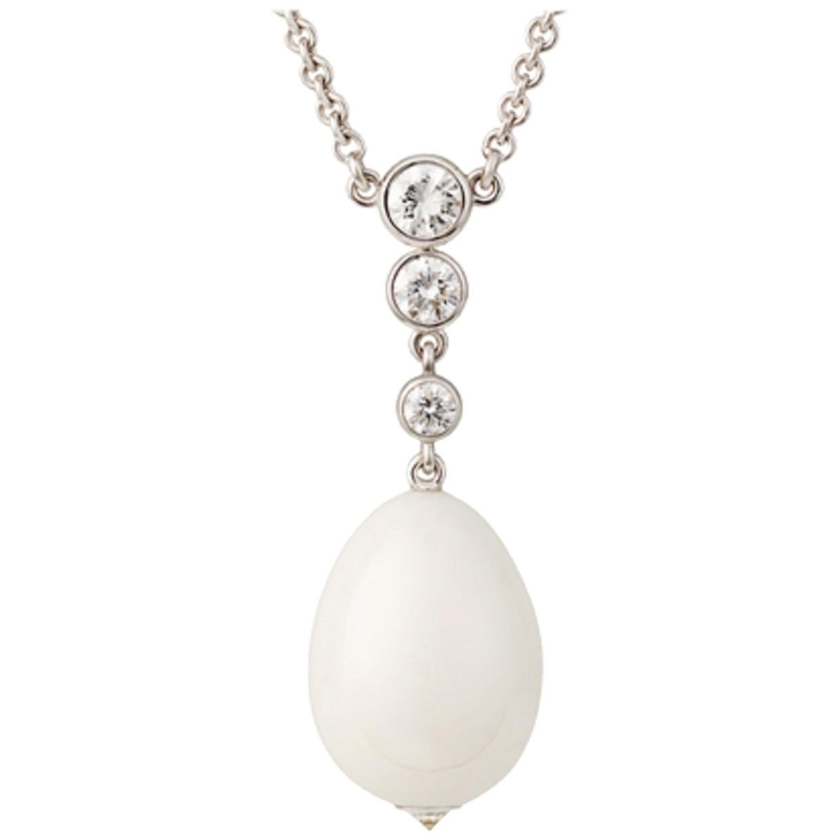 Fabergé Imperial Collection Céramique Blanche Pendant Necklace