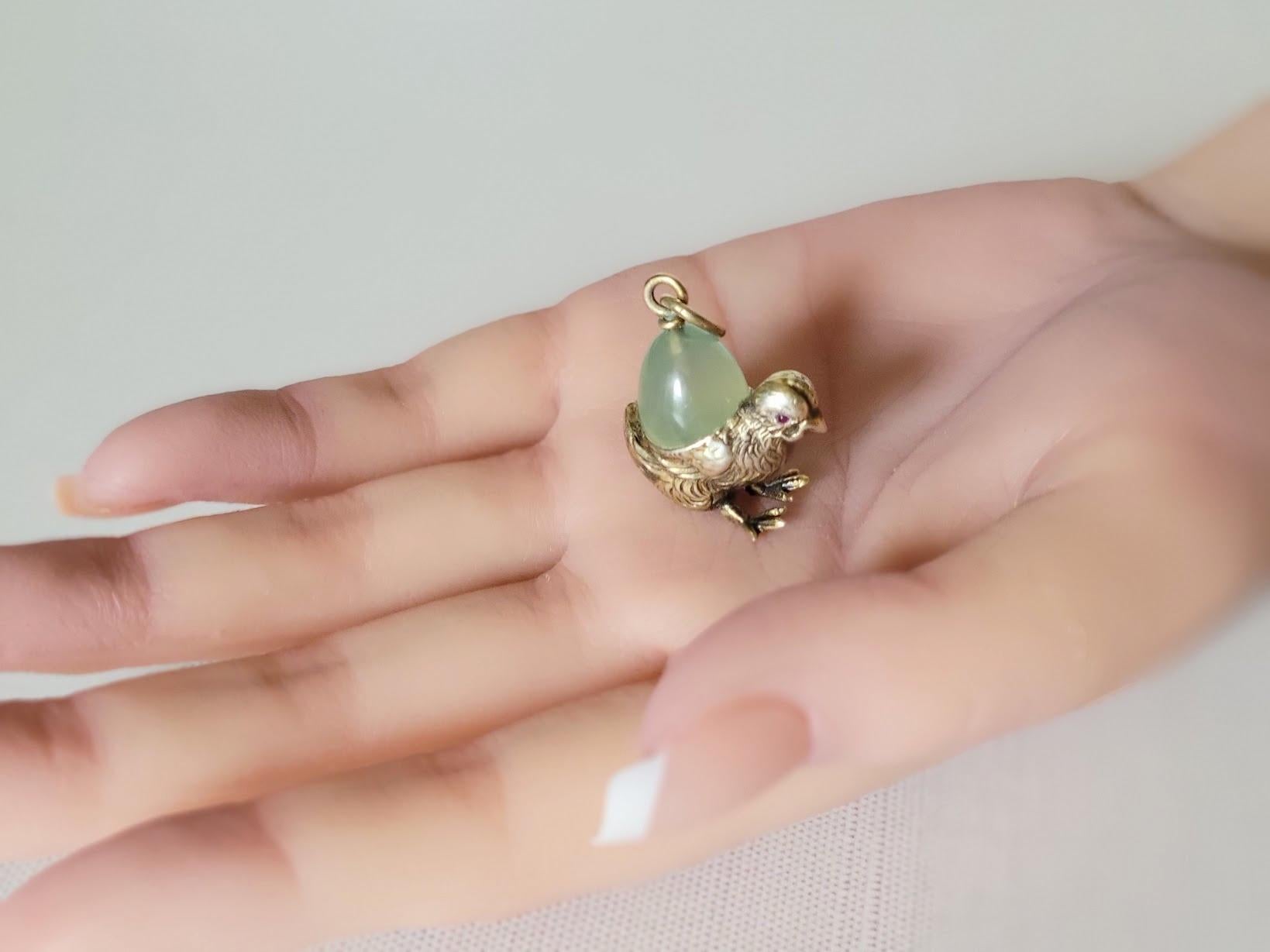 Women's or Men's Faberge Imperial Gilt Silver Egg Chrysoprase Pendant, Workmaster Alfred Joseph