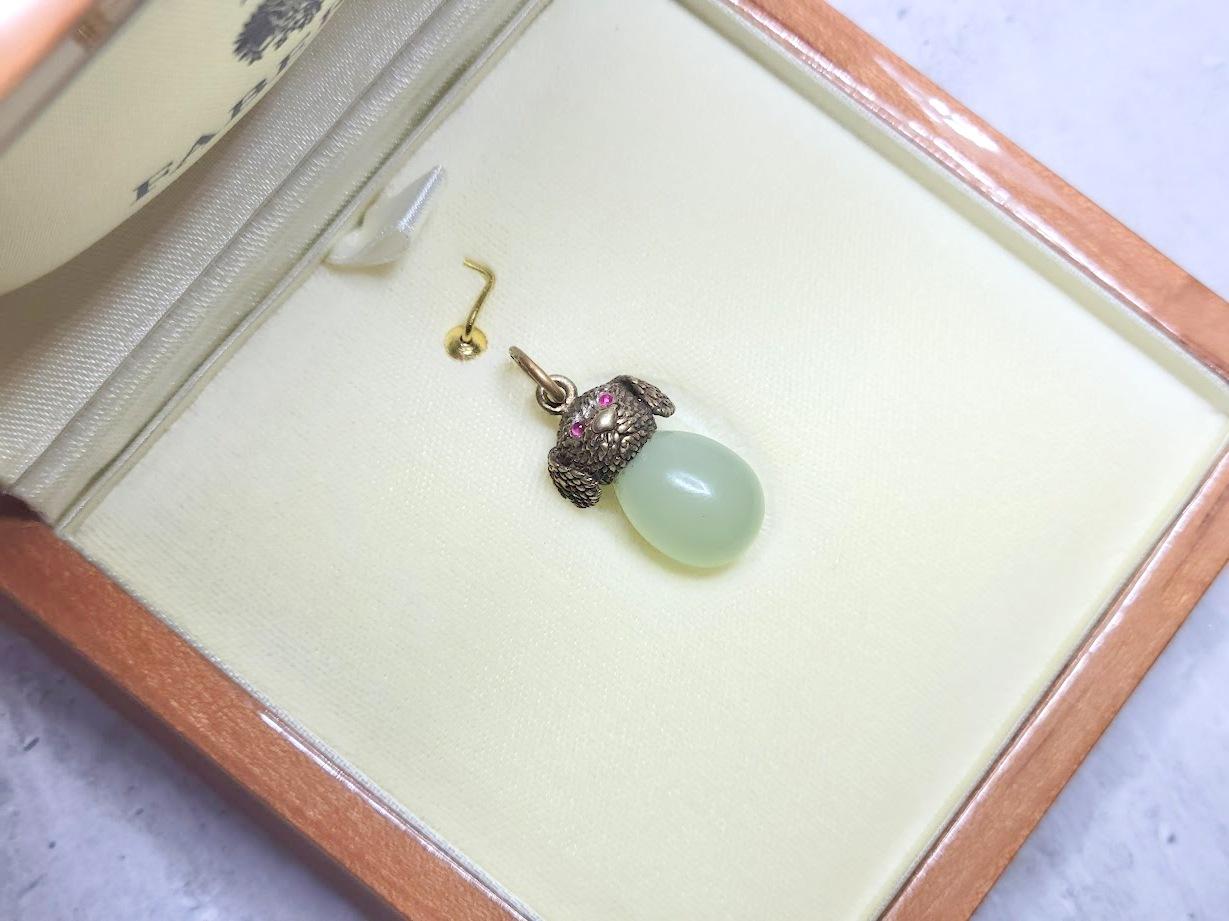 Faberge Imperial Gilt Silver Egg Puppy Pendant, Workmaster Theodore Ringe 3