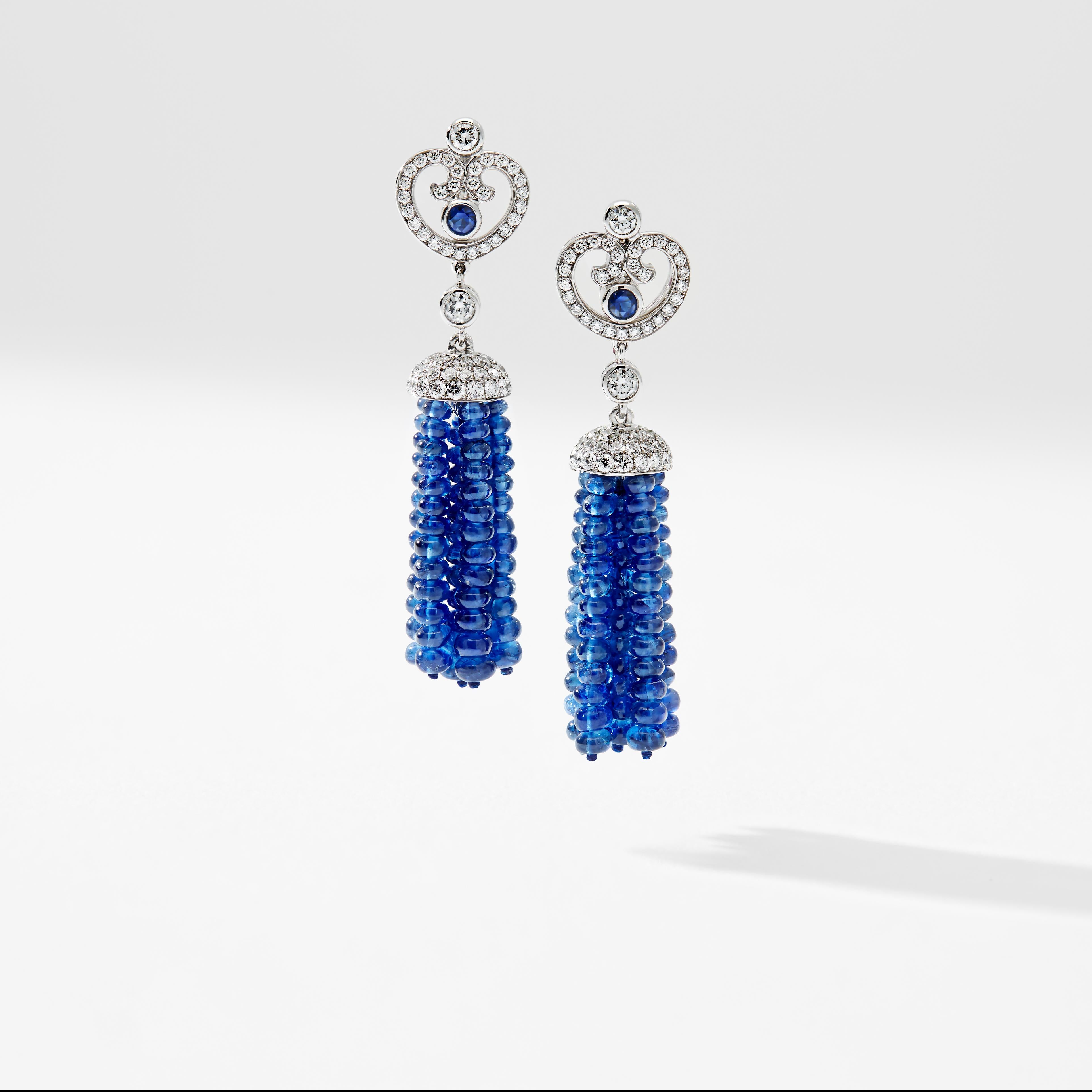 Round Cut Fabergé Imperial Impératrice White Gold & Blue Sapphire Tassel Earrings For Sale