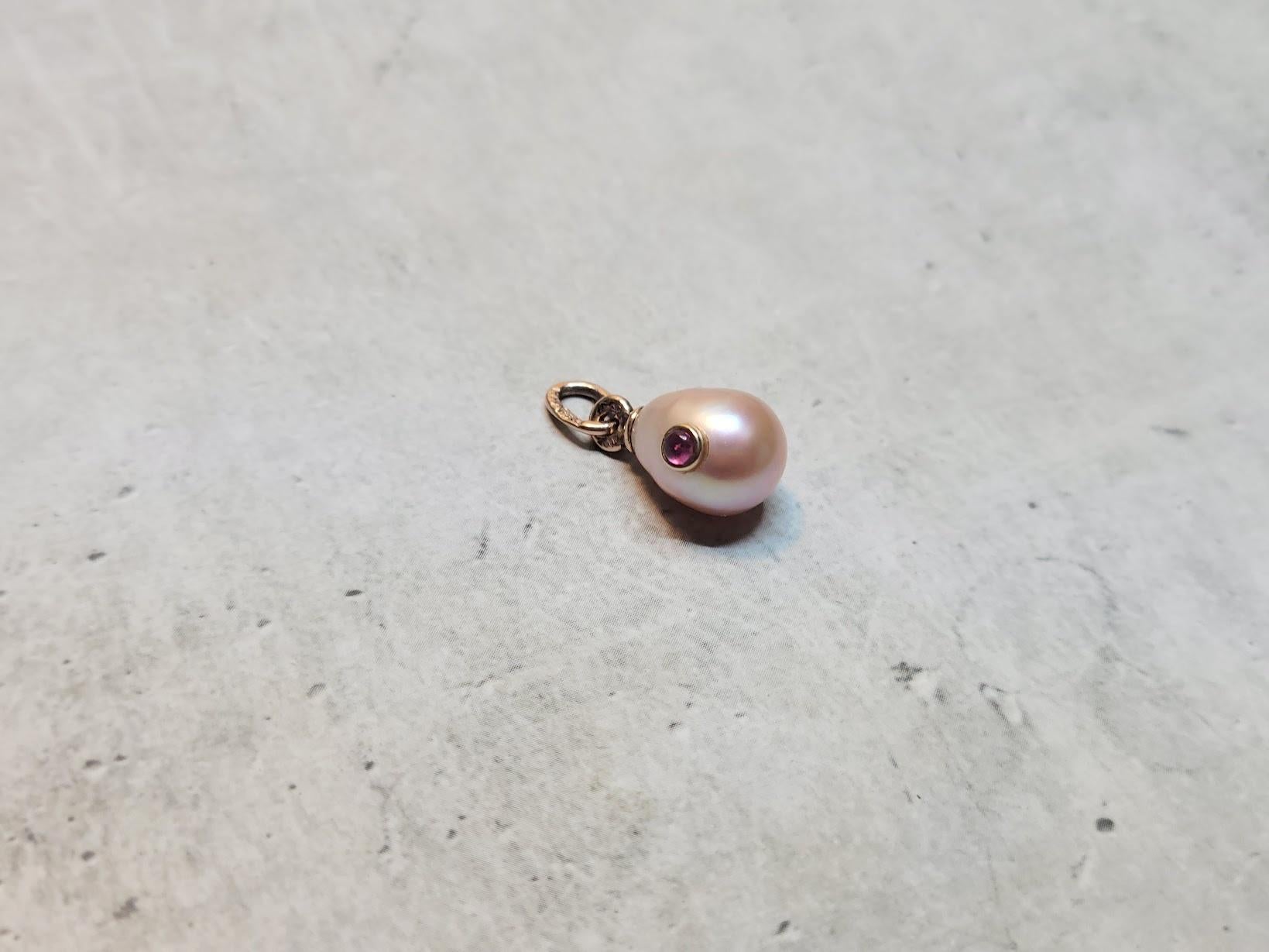 Women's or Men's Fabergé Imperial Pearl Ruby Gold Egg Pendant by Henrik Wigström For Sale