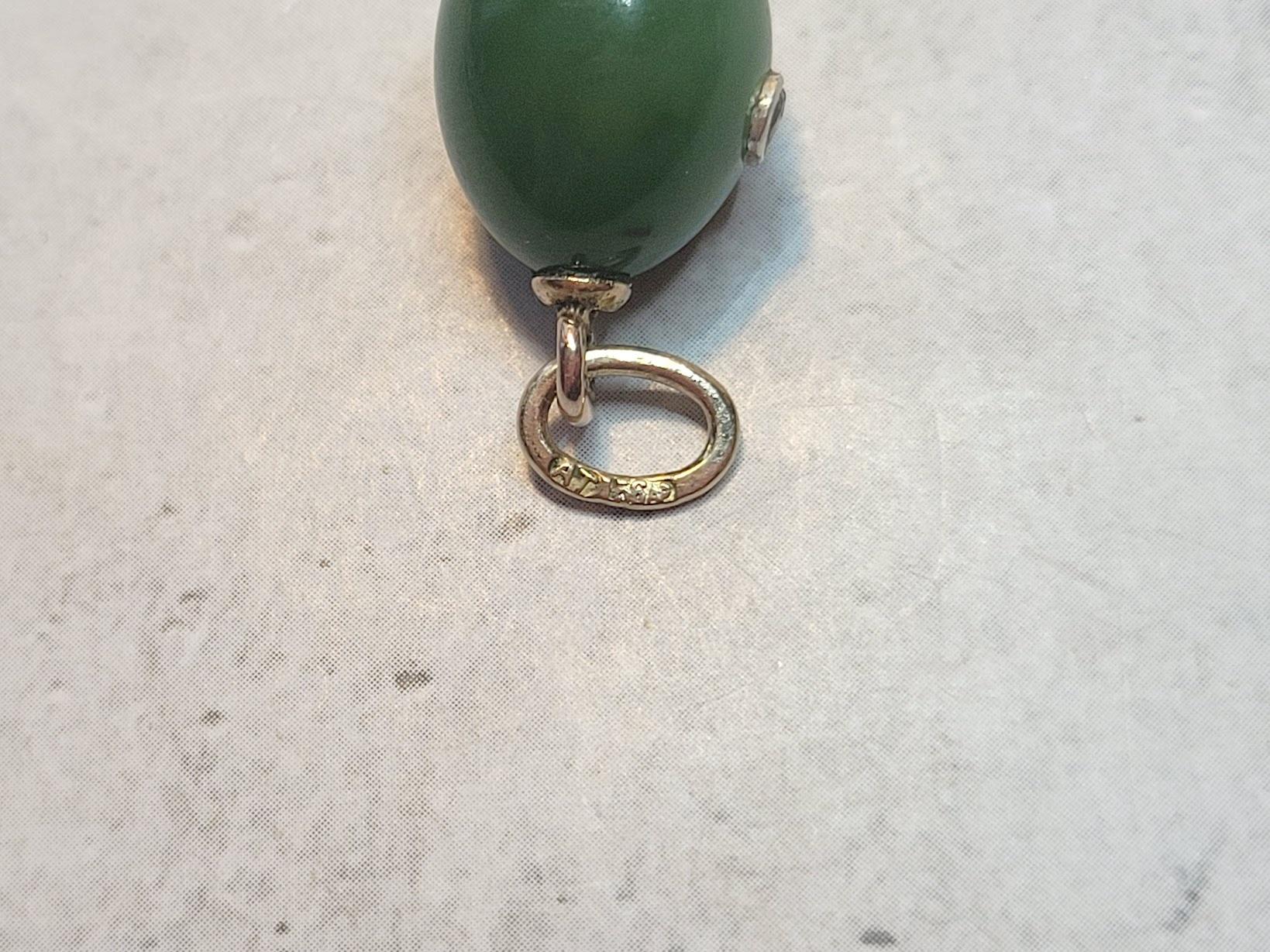 Fabergé Imperial Russian Jade Diamond Gold Egg Pendant by Alfred Thielemann For Sale 3