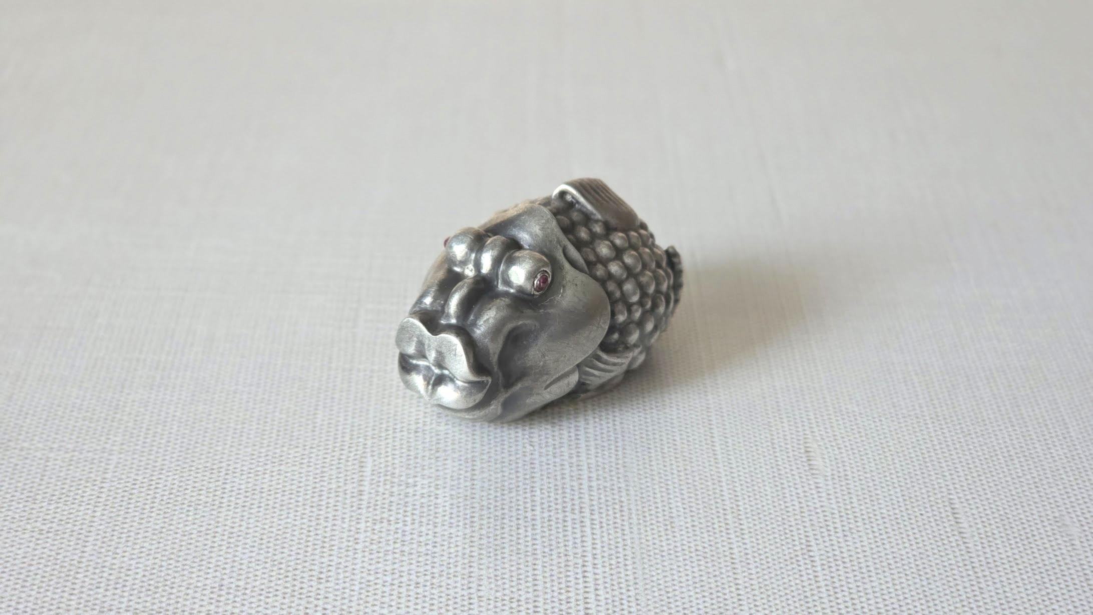 Fabergé Julius Rappoport Silver Fish with Ruby Eyes For Sale 4