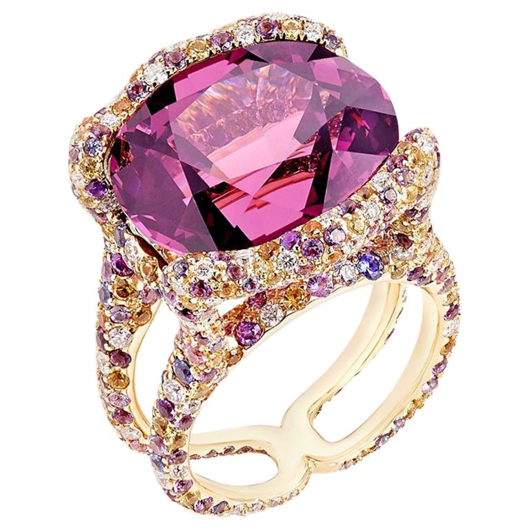 Fabergé Katharina 18K Yellow Gold 18.81ct Spinel Ring W/ Diamonds, US Clients For Sale