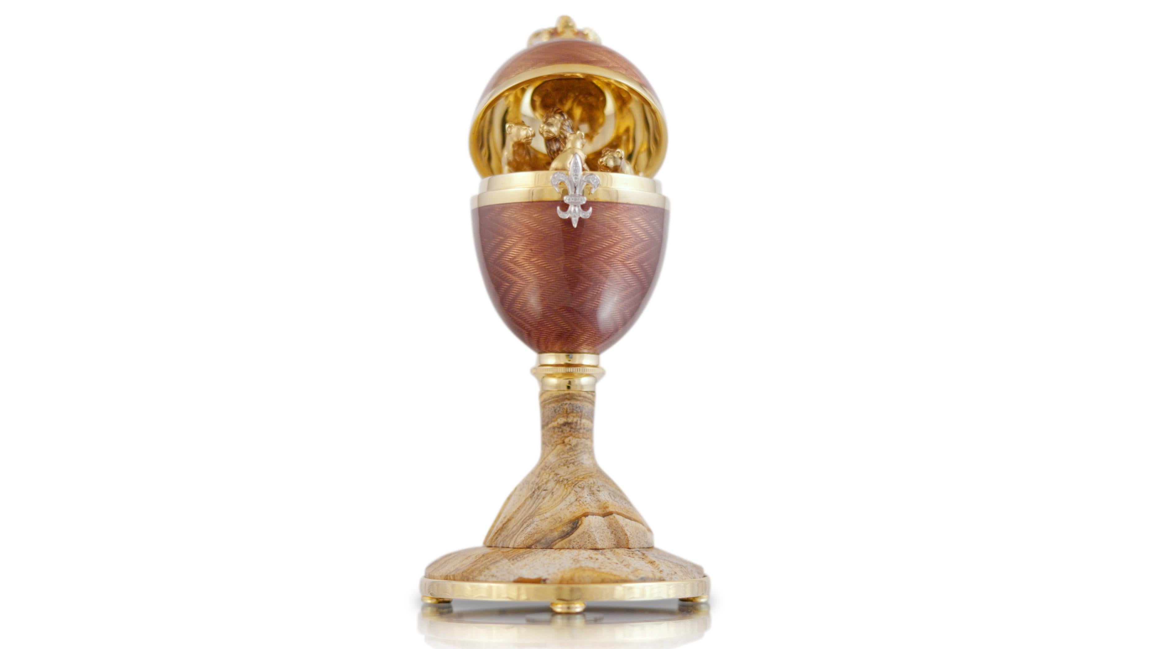 Fabergé Lion Egg, 18k gold, 16 Diamonds 0.198ct, Jasper, Purple Enamel, Nr. 1/75 For Sale 2