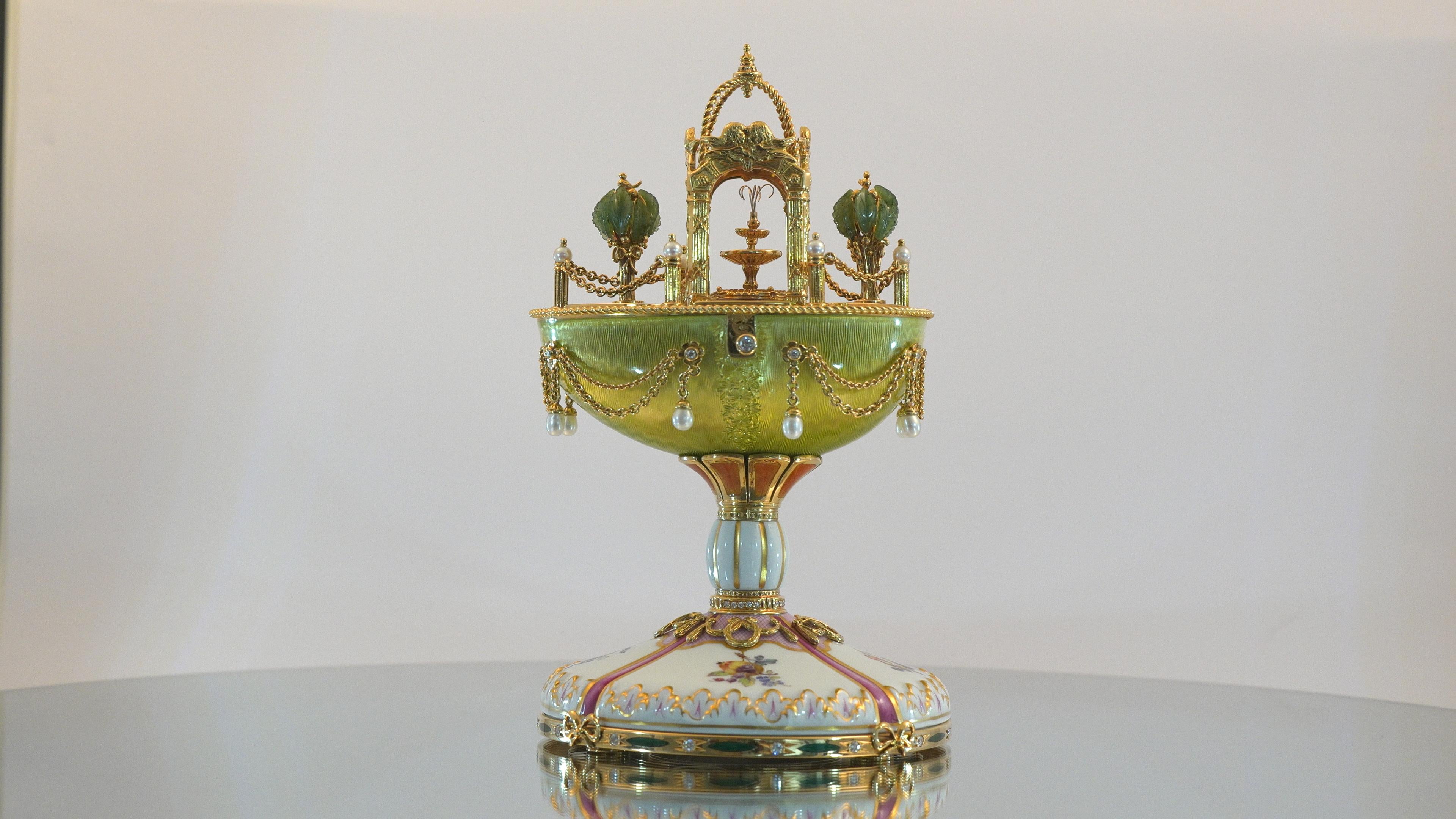 Brilliant Cut Fabergé Meissen Egg, Gold, Enamel, Diamonds, Gemstones, Porcelain, Music Box For Sale