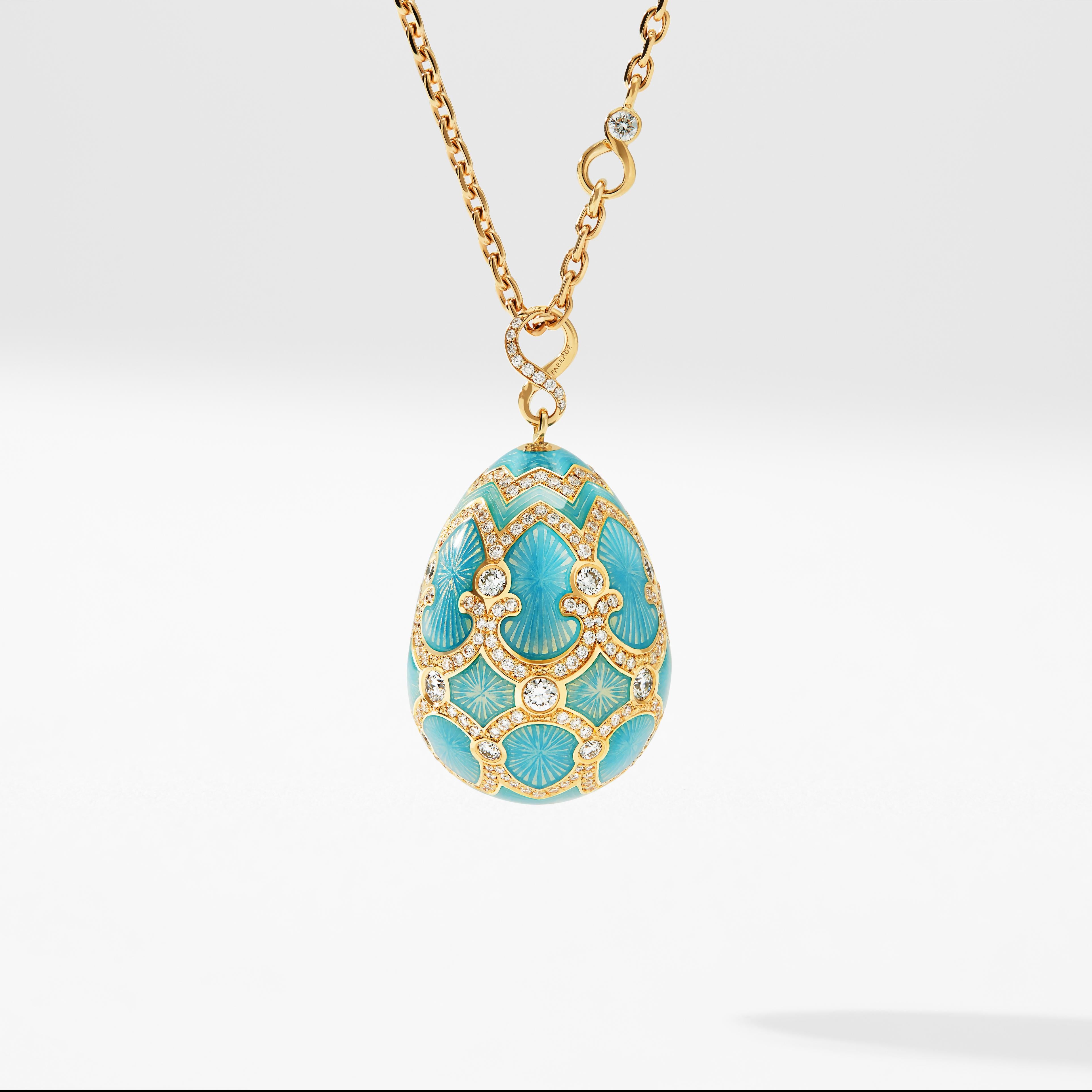 Round Cut Fabergé Palais Tsarskoye Selo Turquoise Large Diamond Pendant For Sale