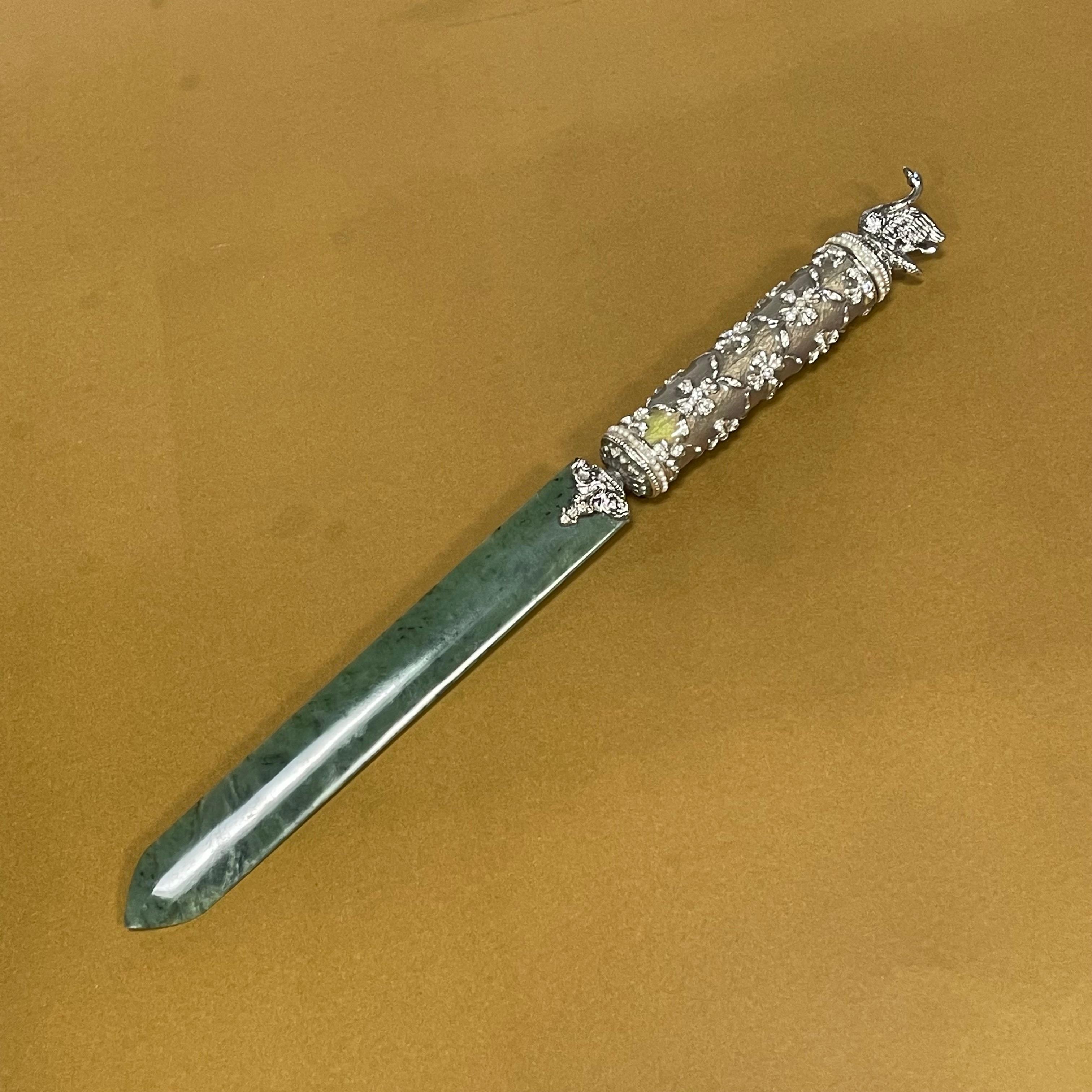 Fabergè Papiermesser/Brieföffner mit Jadeklinge im Angebot 1