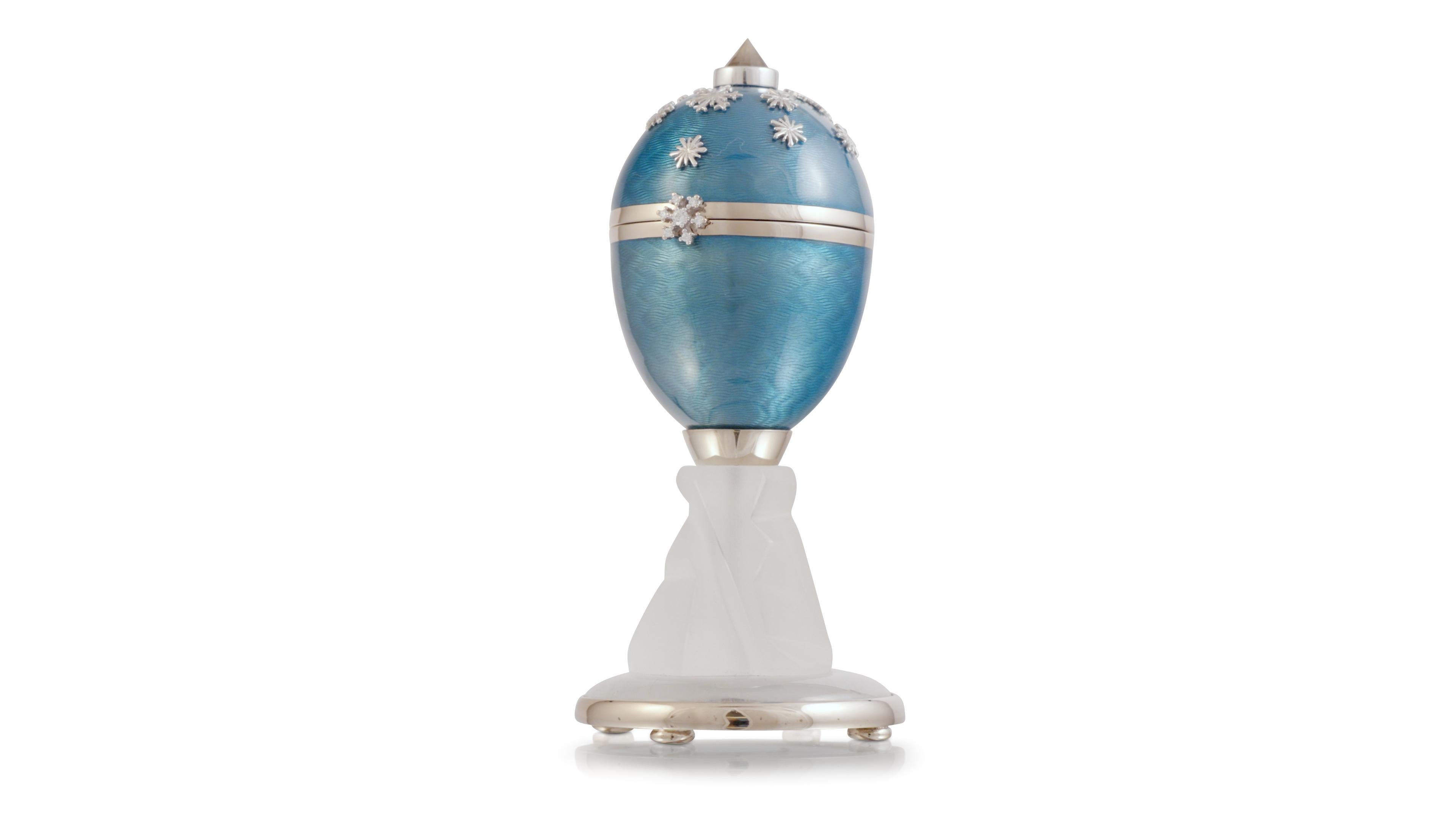Fabergé Polar-Bear Egg Object, 18k White Gold, translucent Enamel, 0.17ct G VS For Sale 3