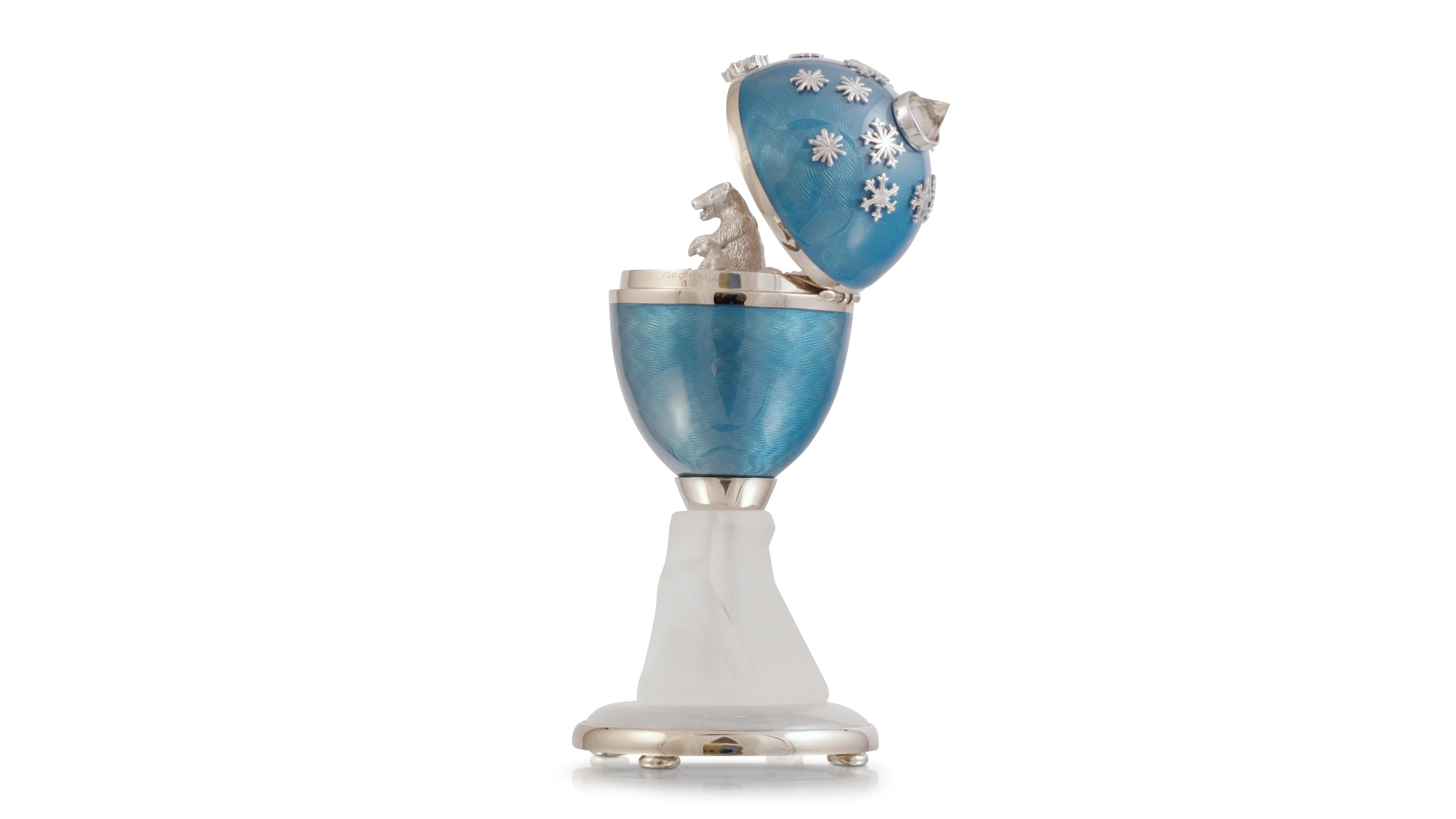 Fabergé Polar-Bear Egg Objects, or blanc 18k, émail translucide, 0.17ct G VS en vente 1