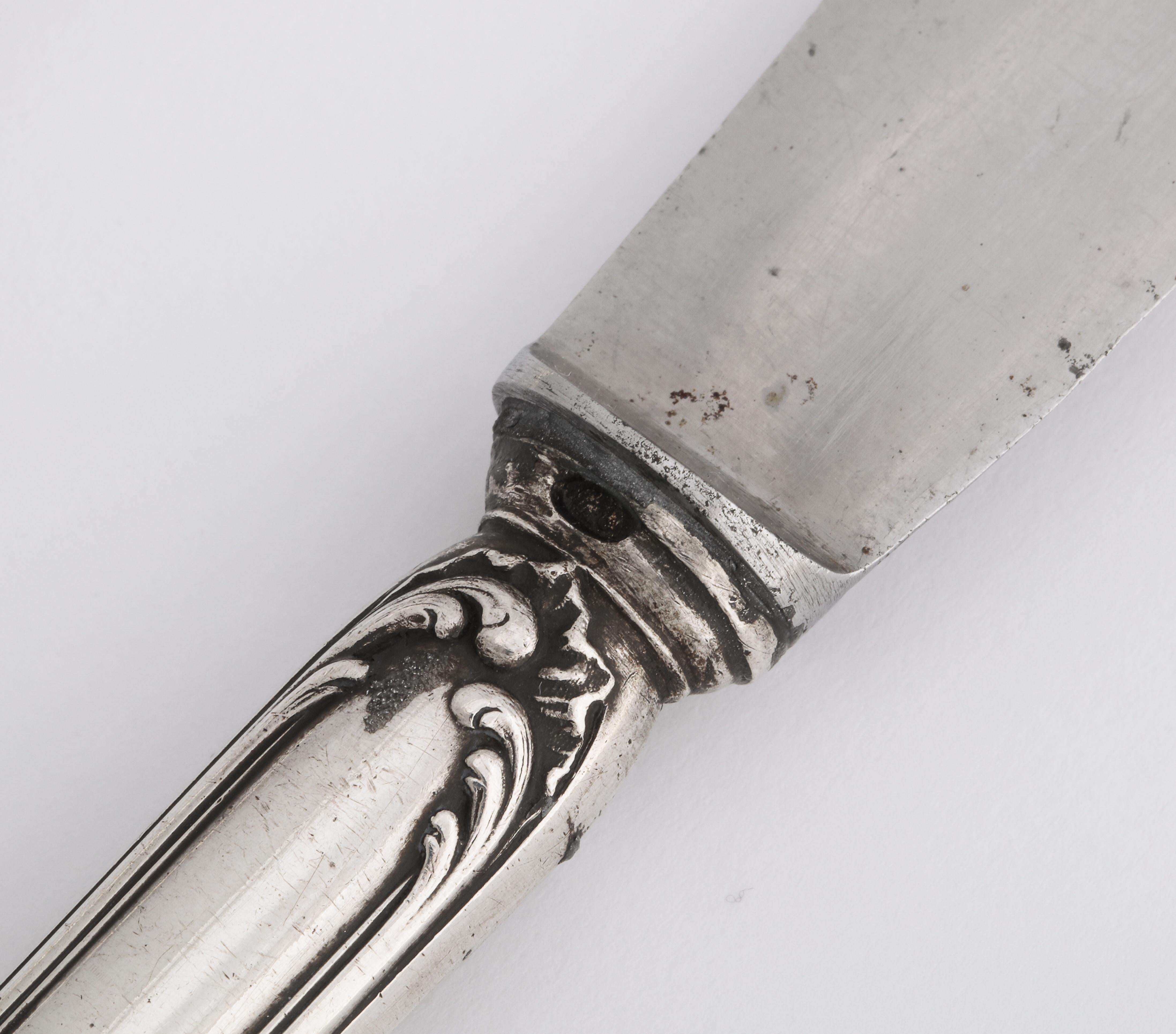Rococo Russian Fabergé Imperial-era Silver Dinner Knife and Fork, Moscow, circa 1900