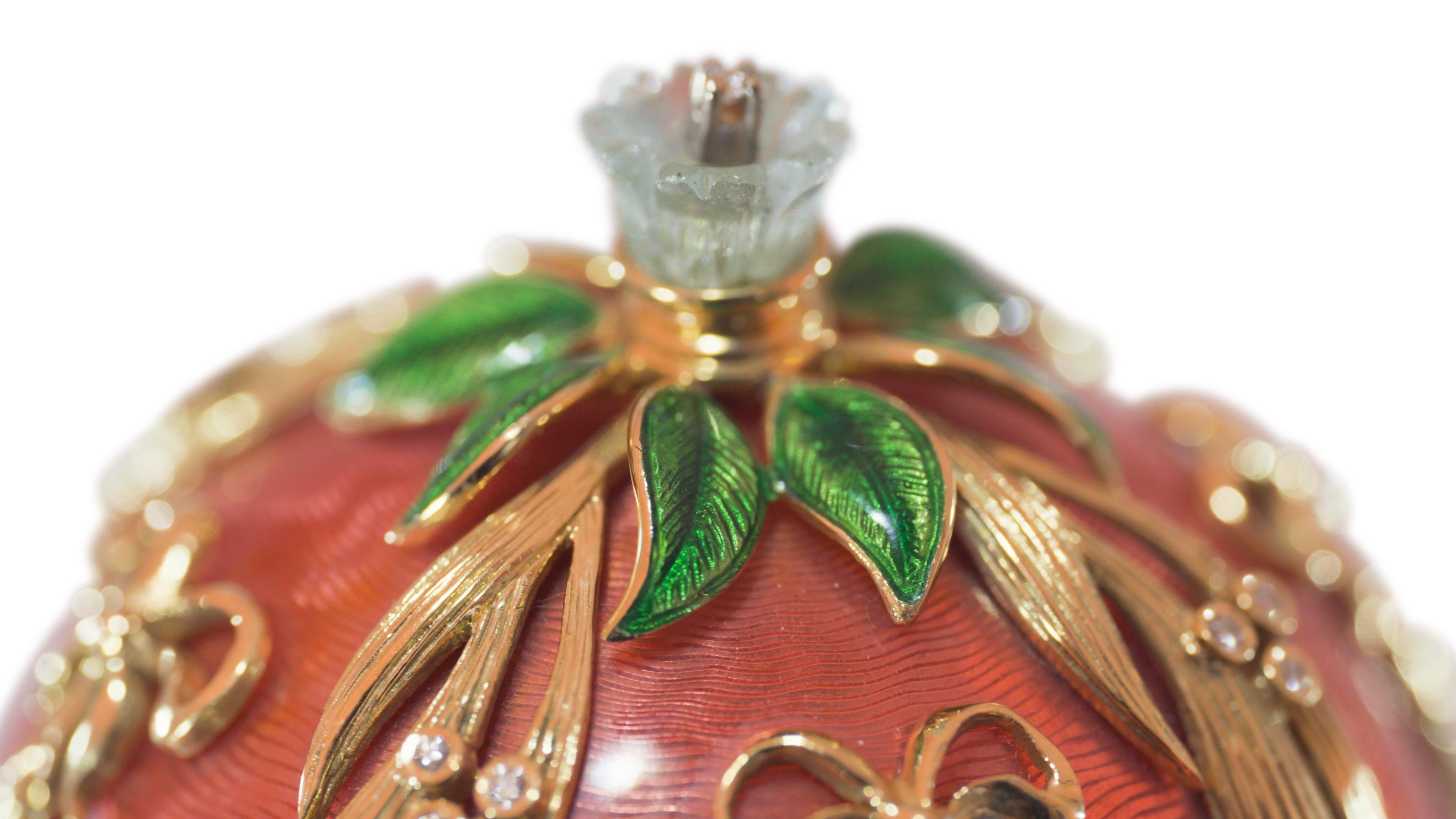 Fabergé Edición Limitada >Huevo de Primavera<, Oro Amarillo 18k, 79 Diamantes, Esmalte Rosa en venta 5