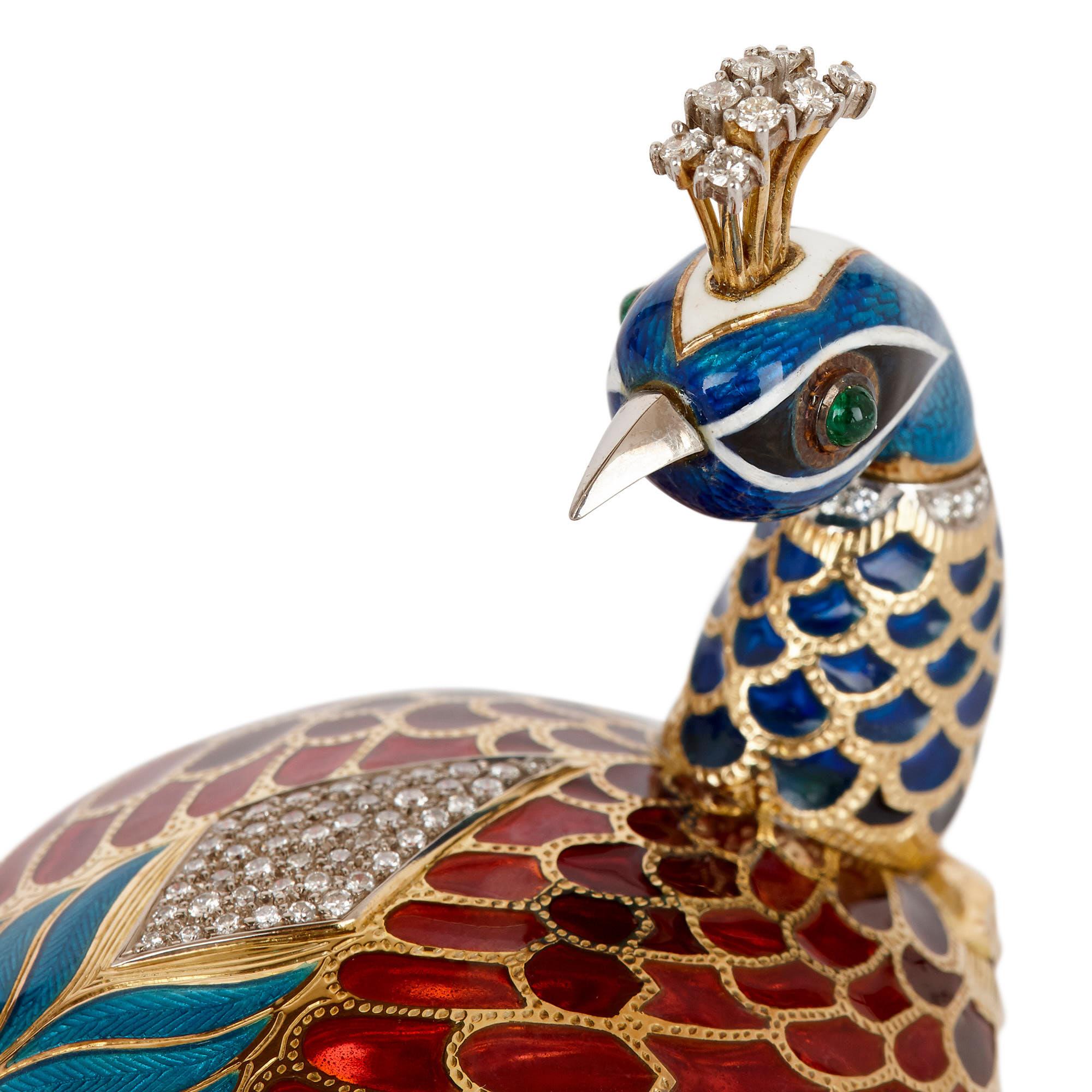 Œuf en or, émaillé et orné de pierres précieuses, style Fabergé, par Asprey en vente 1