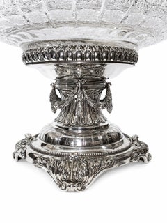 Tischvase im Fabergé-Stil aus Sterlingsilber und handgefertigtem Kristall