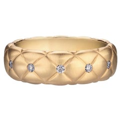 Fabergé Treillage 18 Karat Brushed Yellow Gold Diamond Quilted Ring, US Clients
