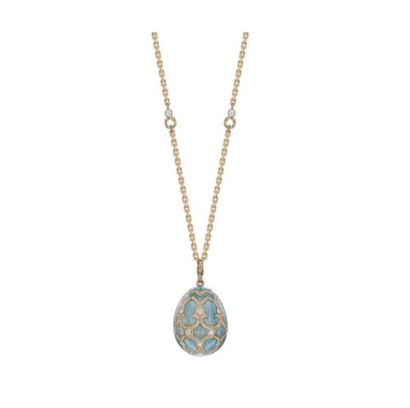 Fabergé Heritage Yellow Gold Turquoise Guilloché Enamel Grand
Egg Pendant.
18k yellow gold
309 round white diamonds 1.87cts (F VS+)
18k yellow gold diamond cut trace chain 60cm
6 round white diamonds 0.25cts (F VS+)
egg size 26mm
1161FP2130