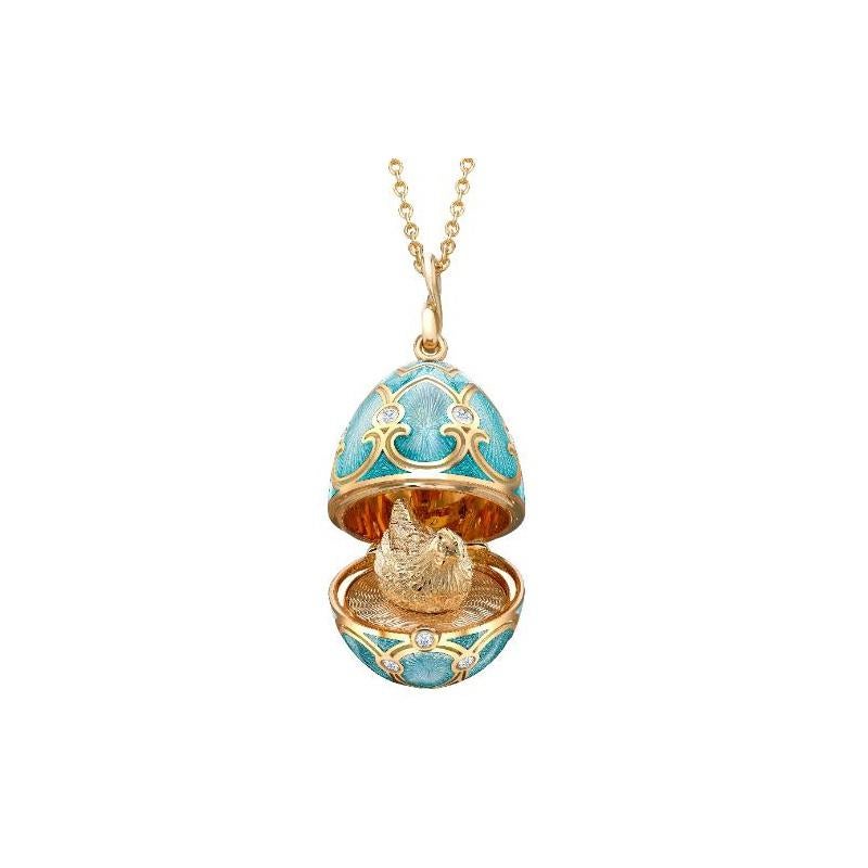 Heritage Yellow Gold Turquoise Guilloché Enamel Hen
Surprise Locket.
18k yellow gold
15 round white diamonds 0.29cts (G VS+)
18k yellow gold chain 50cm
egg size 22mm
1151FP1442