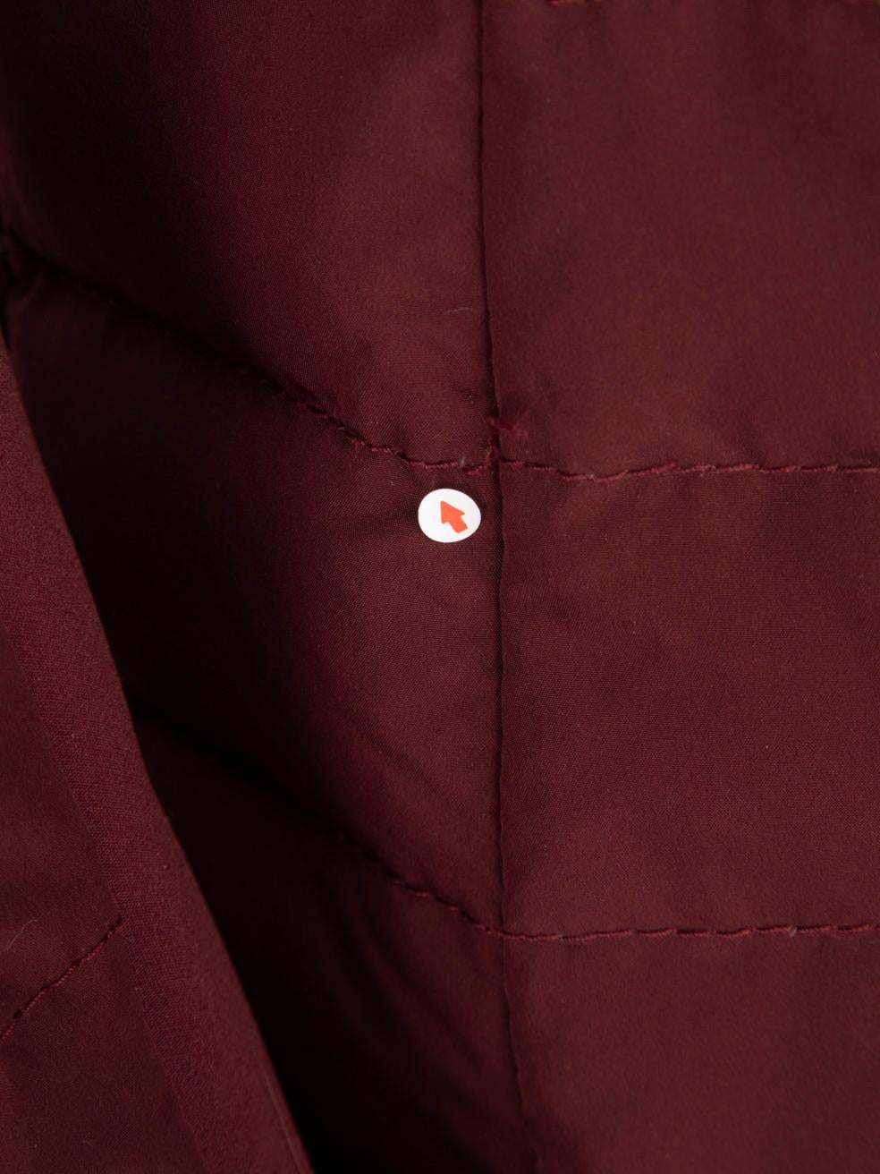 Fabi Burgundy Quilted Long Puffer Fur Trim Coat Size L In Good Condition For Sale In London, GB