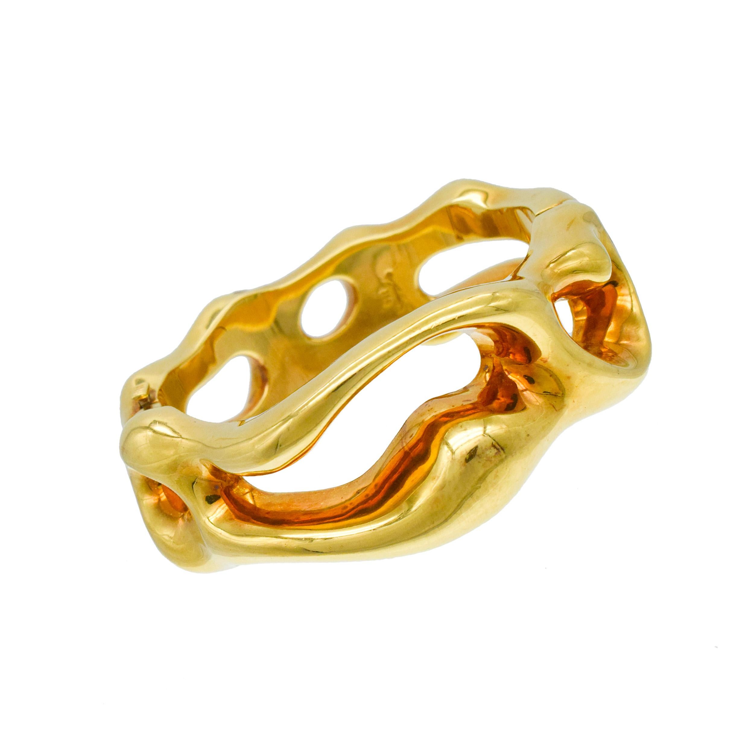 Collana, bracciale e orecchini Fabian in oro giallo 18k. in vendita 15