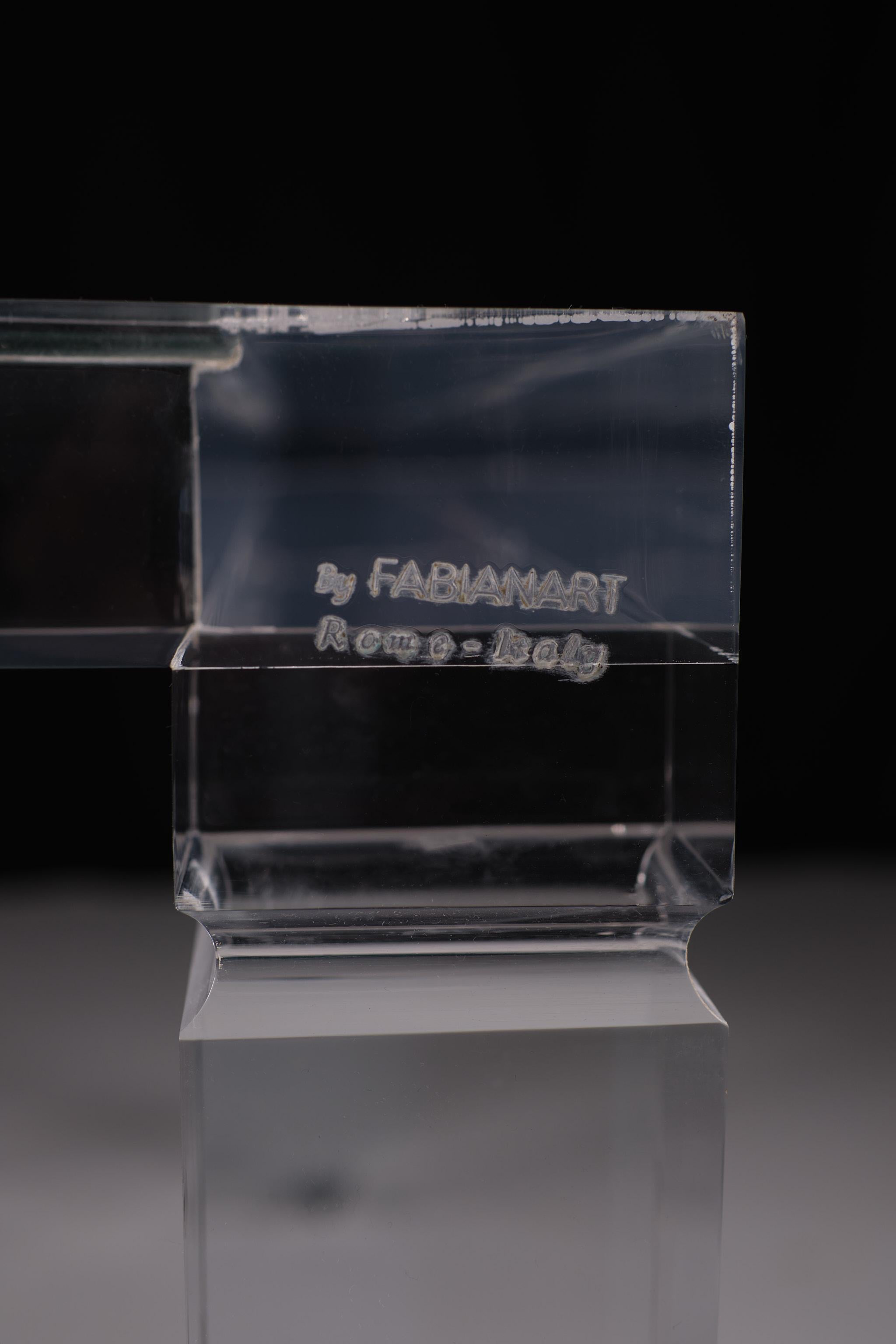 Fabianart Lucite-Konsolentisch, Italien, 1980er Jahre im Angebot 1