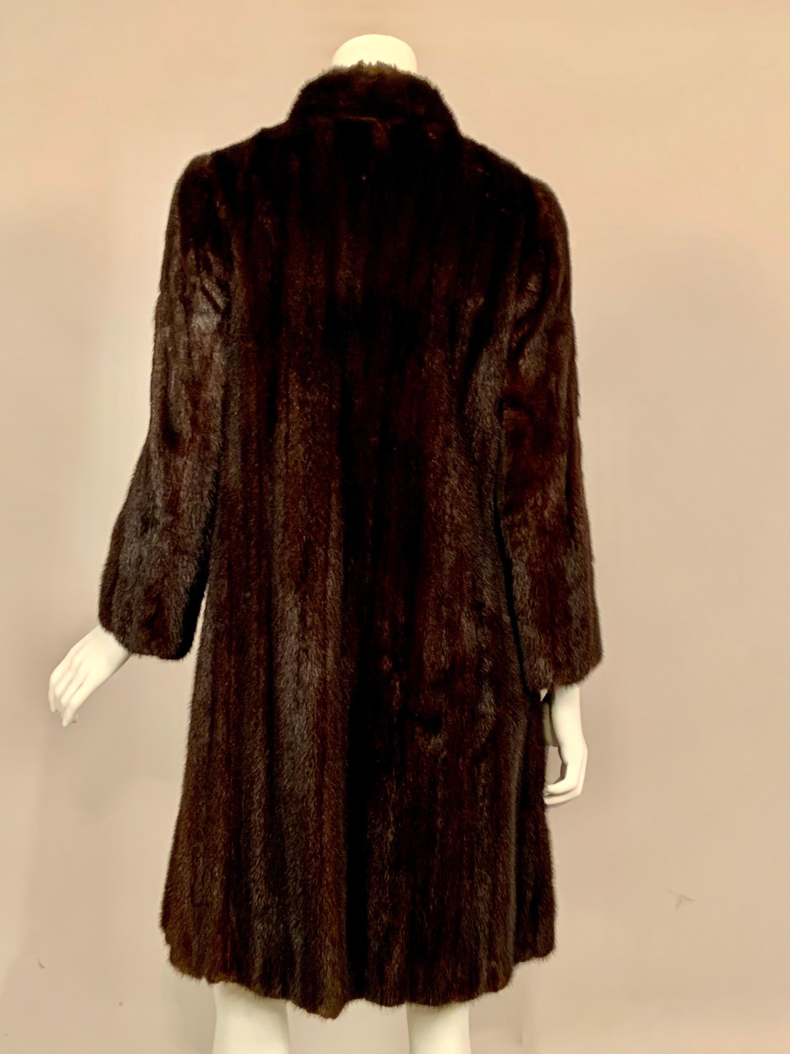 Fabiani Original Rome and Paris Vintage Mink Coat In Excellent Condition In New Hope, PA