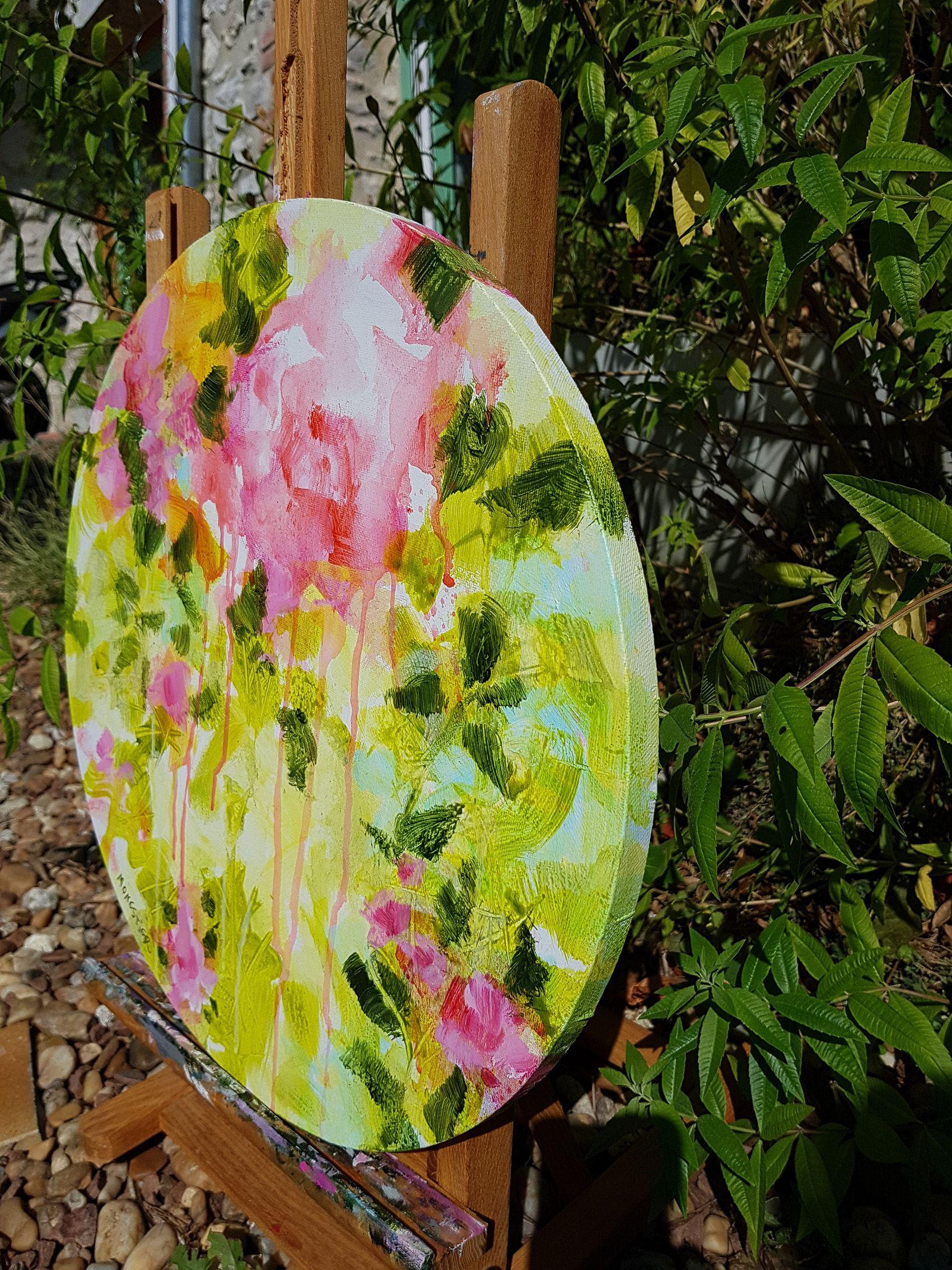 abstract painting on round canvas