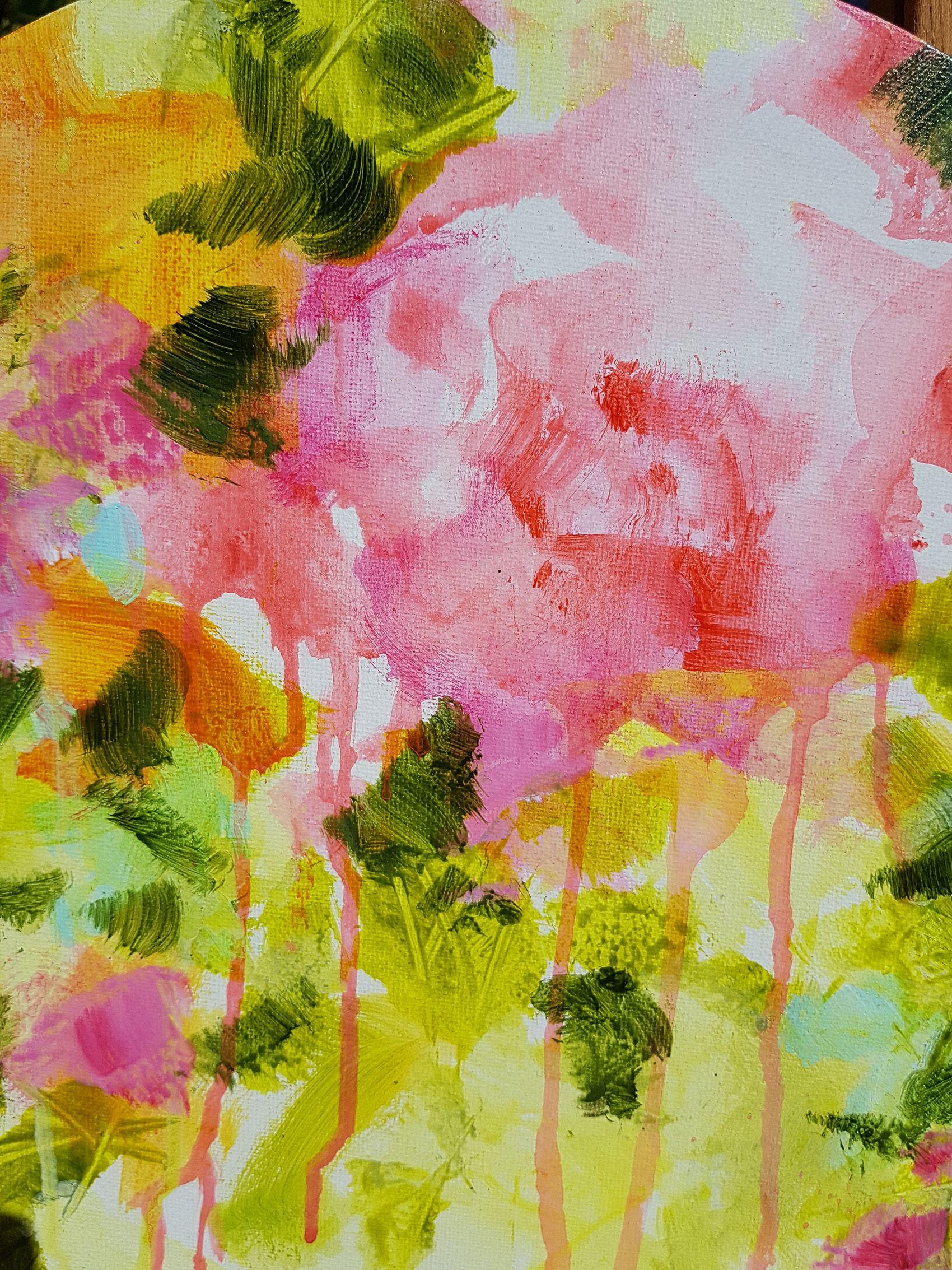 Floral poetry nÂ°1 - acrylic on circular canvas, Painting, Acrylic on Canvas - Beige Abstract Painting by Fabienne Monestier