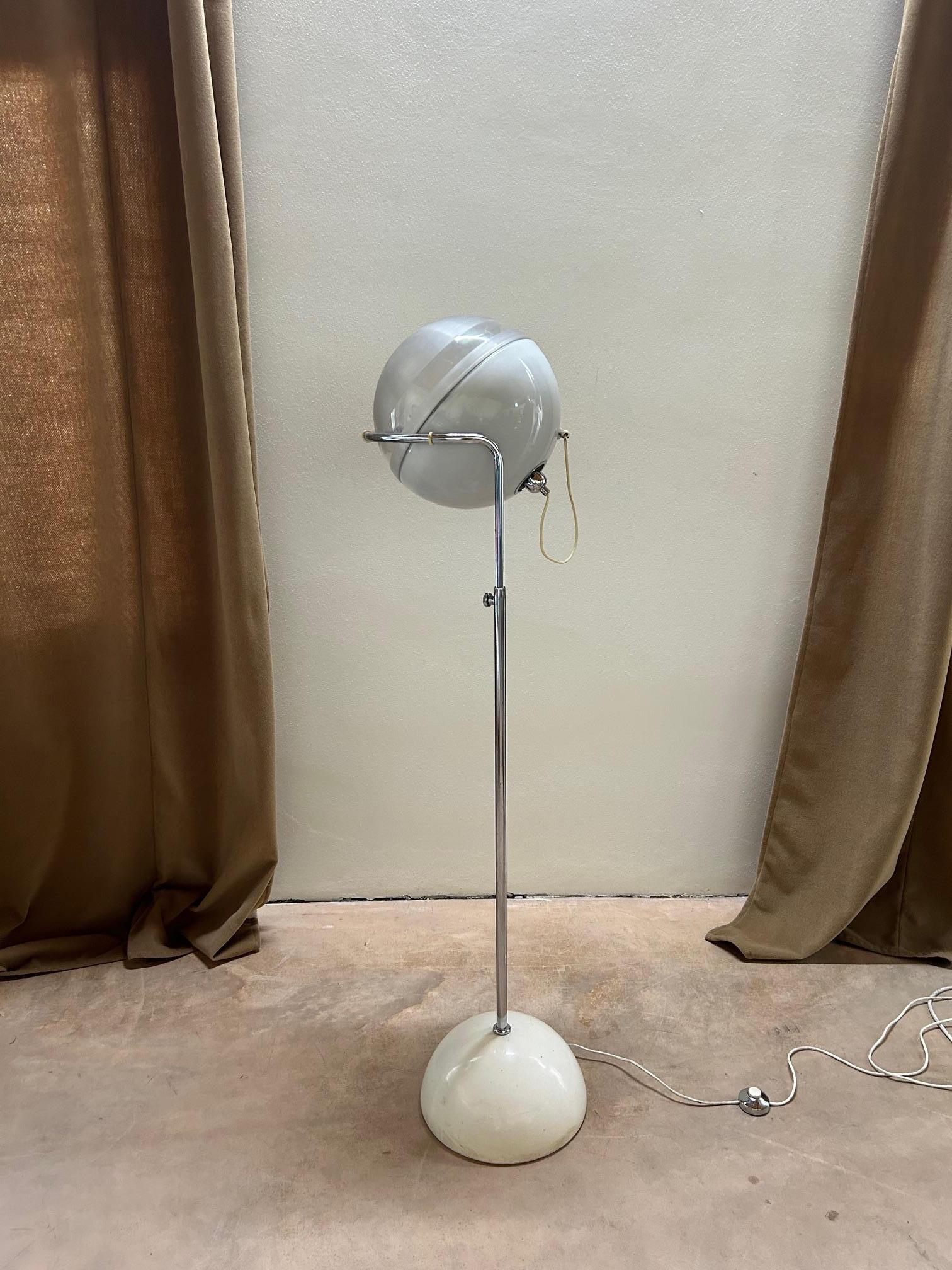 Fabio Lenci Focus floor lamp for Harvey Guzzini, Italy, 1970s 4